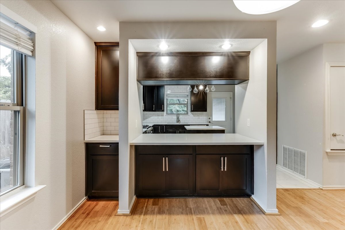 1610 Lansford Avenue Dallas TX 75224