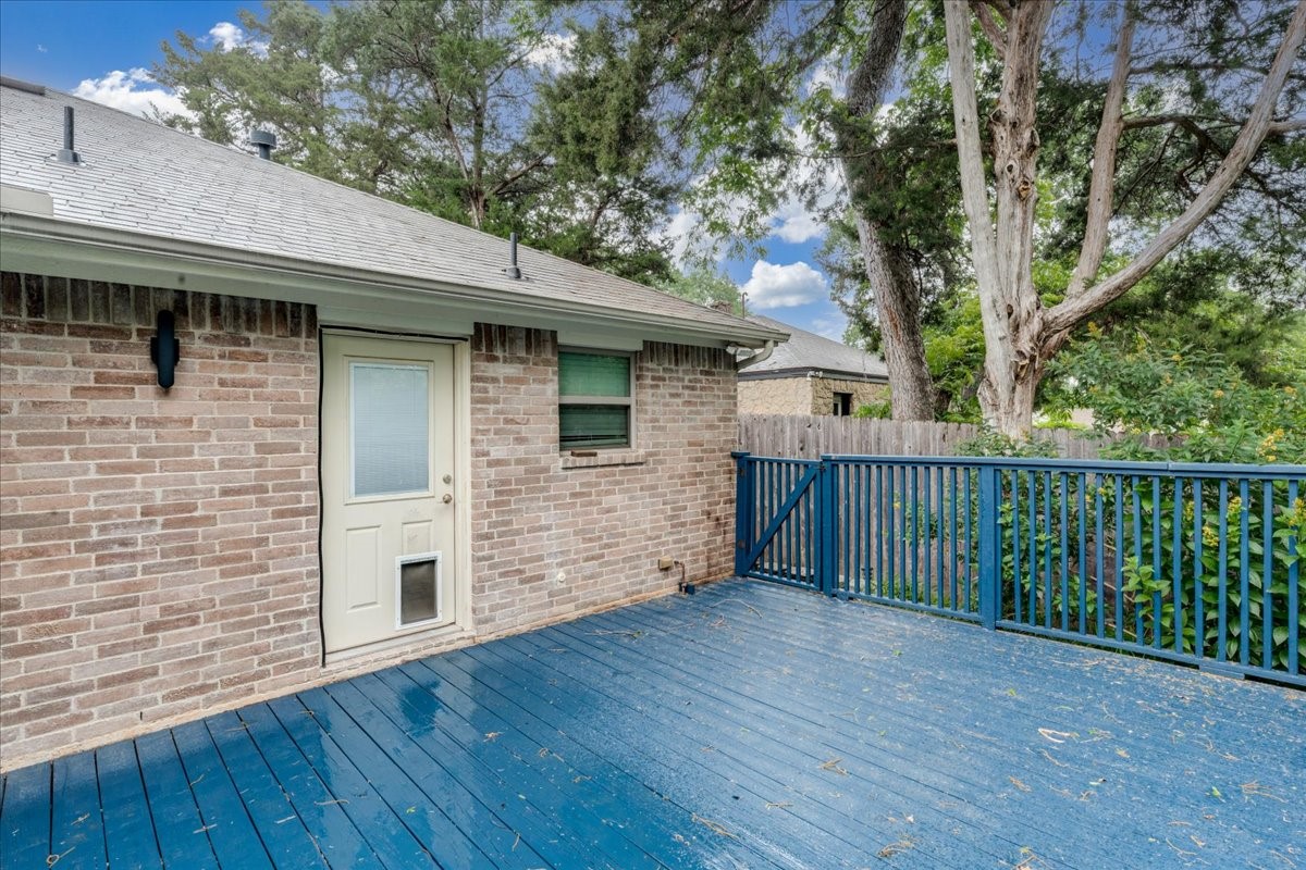 1610 Lansford Avenue Dallas TX 75224
