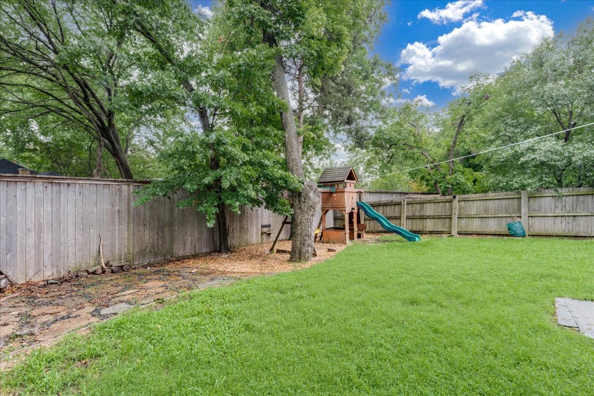 1610 Lansford Avenue Dallas TX 75224