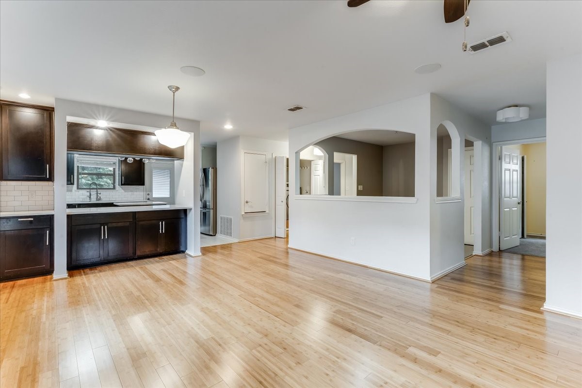 1610 Lansford Avenue Dallas TX 75224