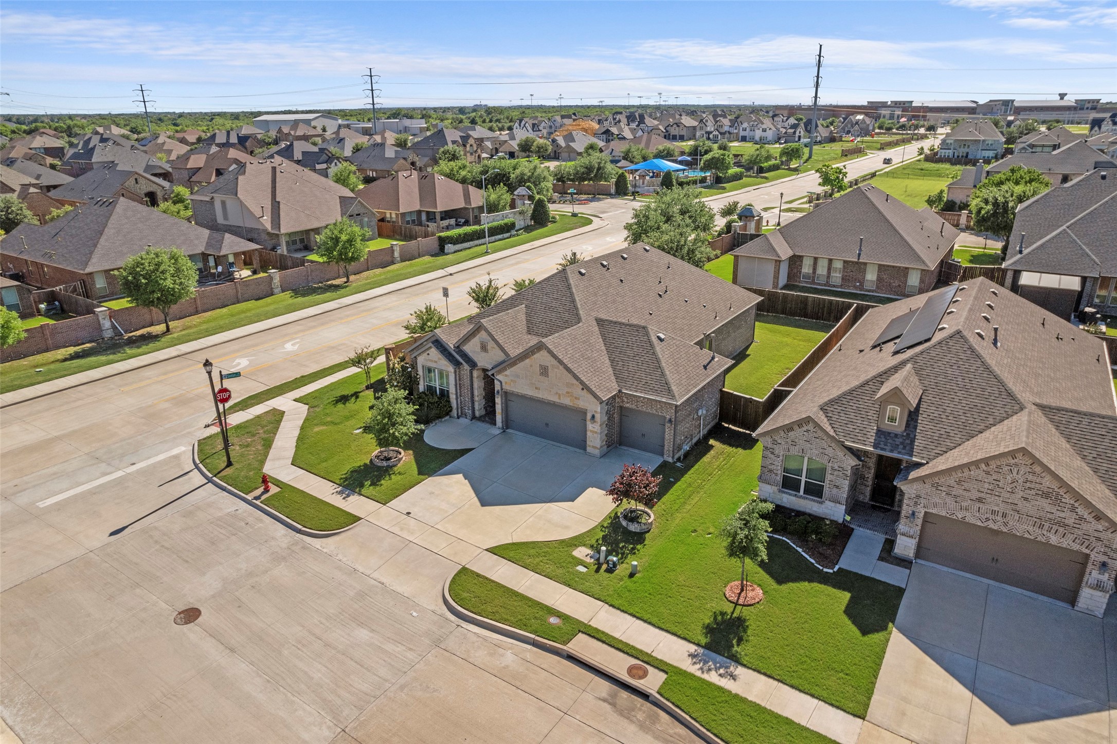 7581 Sevie Lane Grand Prairie TX 75054