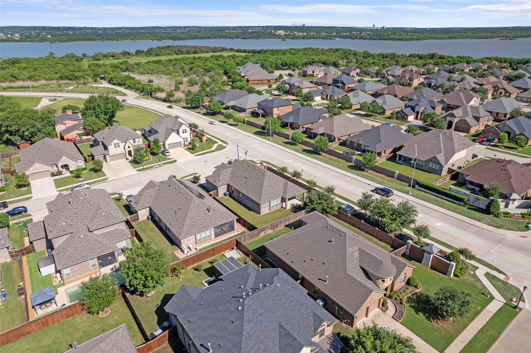 7581 Sevie Lane Grand Prairie TX 75054