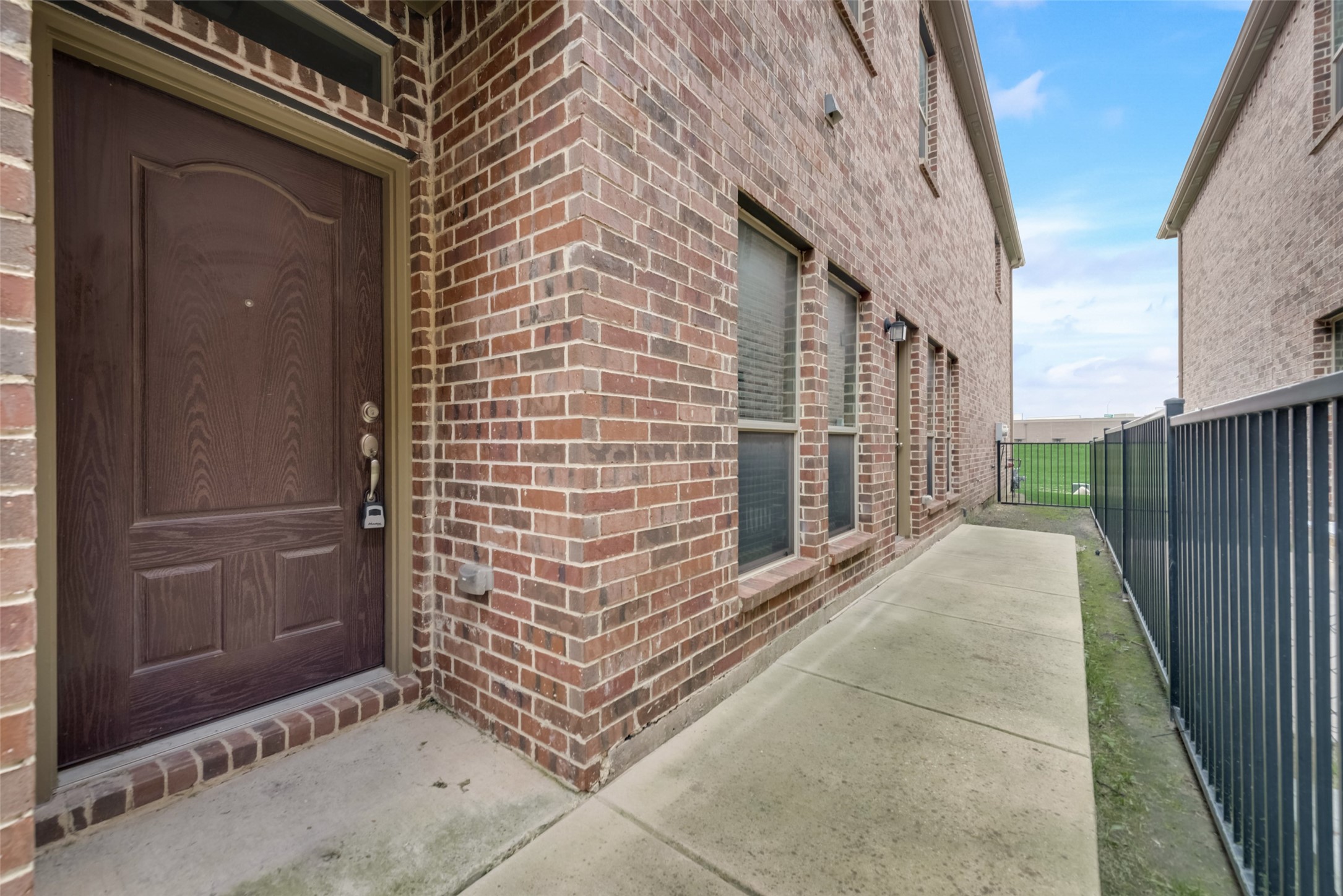 4133 Comanche Drive Carrollton TX 75010
