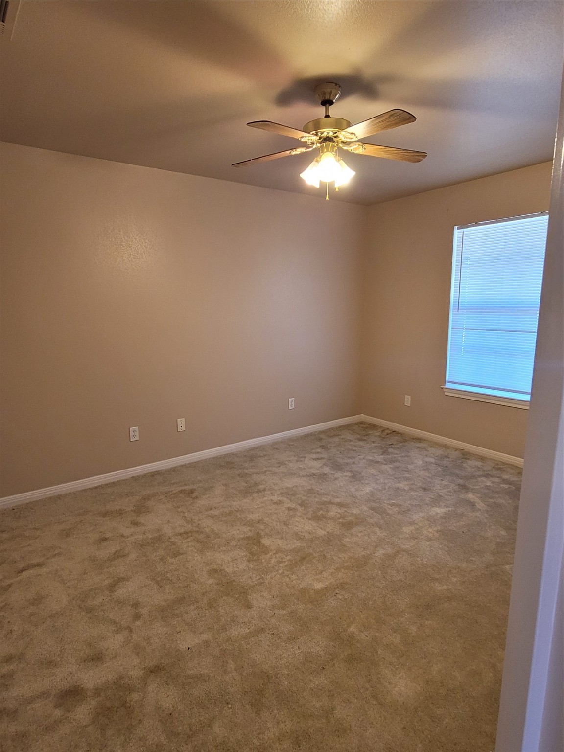 229 E Craven Avenue Lacy Lakeview TX 76705