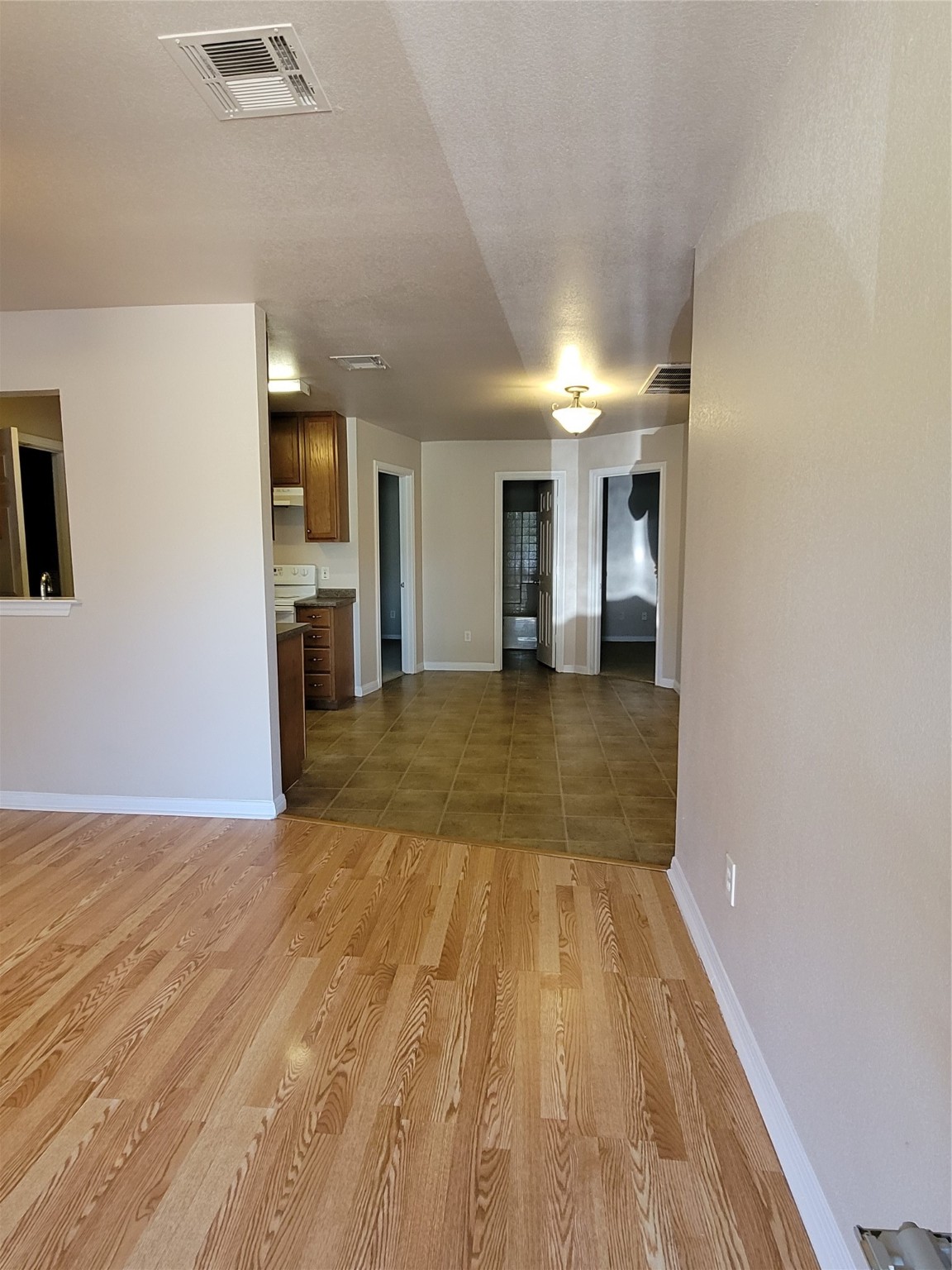 229 E Craven Avenue Lacy Lakeview TX 76705