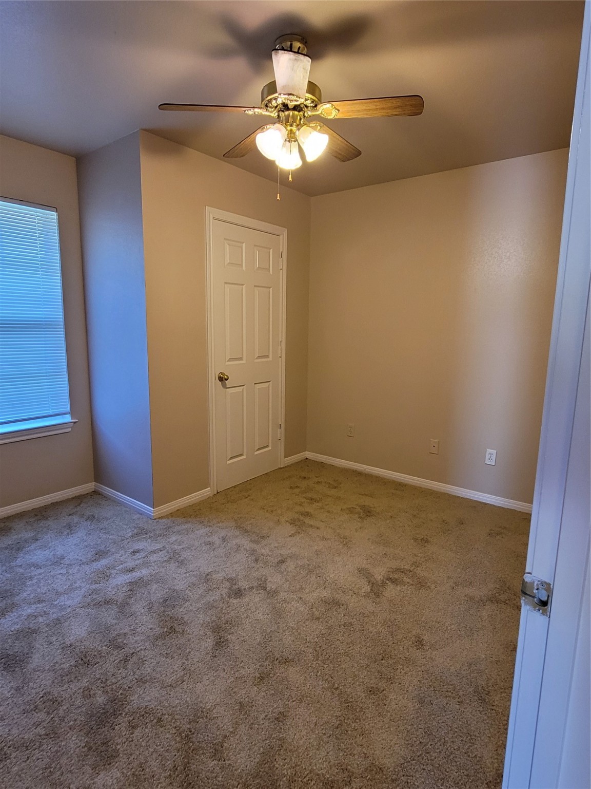 229 E Craven Avenue Lacy Lakeview TX 76705