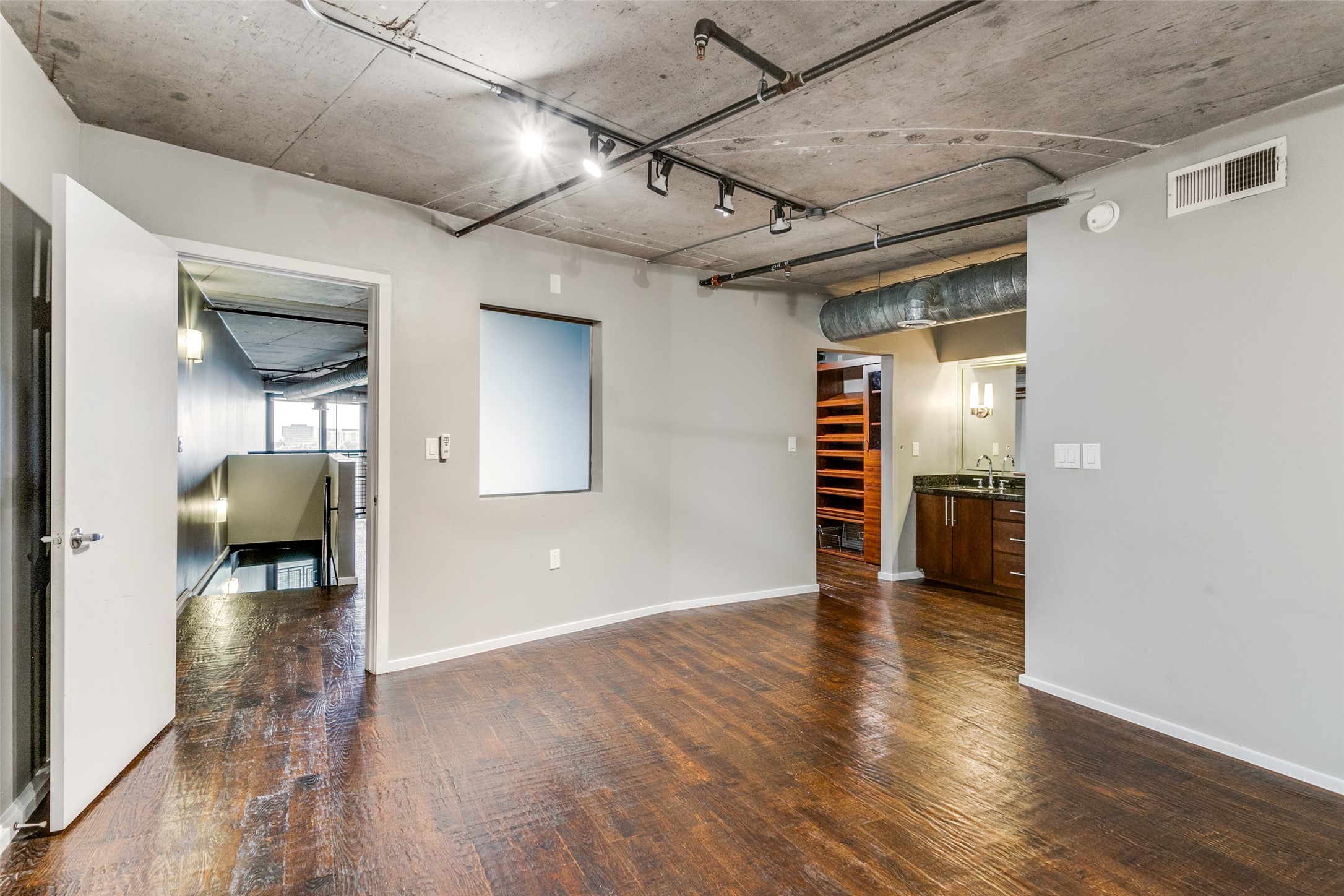3110 Thomas Avenue Dallas TX 75204