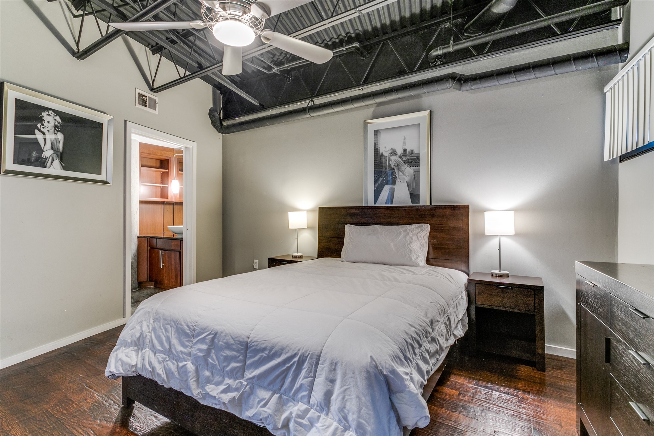3110 Thomas Avenue Dallas TX 75204