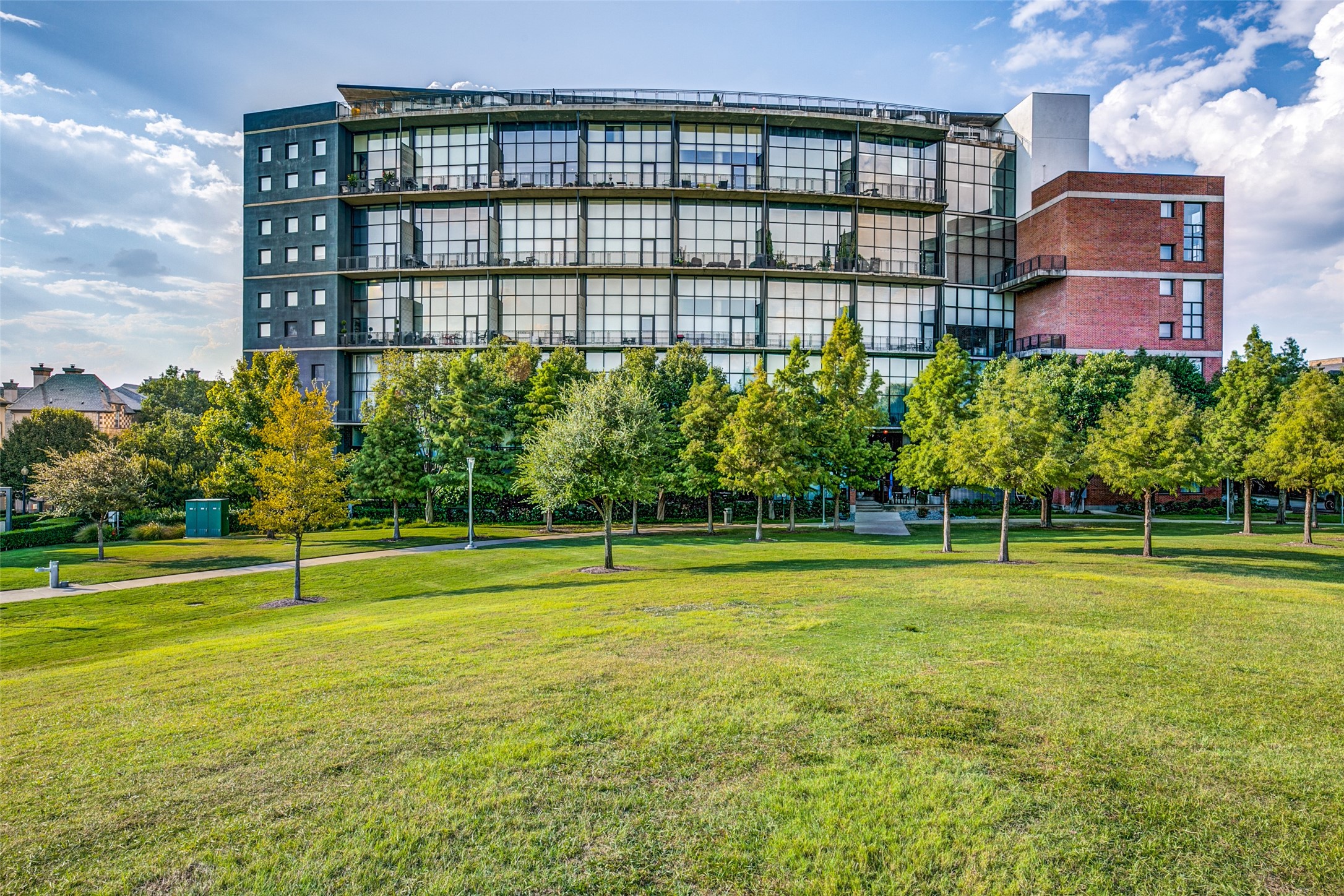 3110 Thomas Avenue Dallas TX 75204