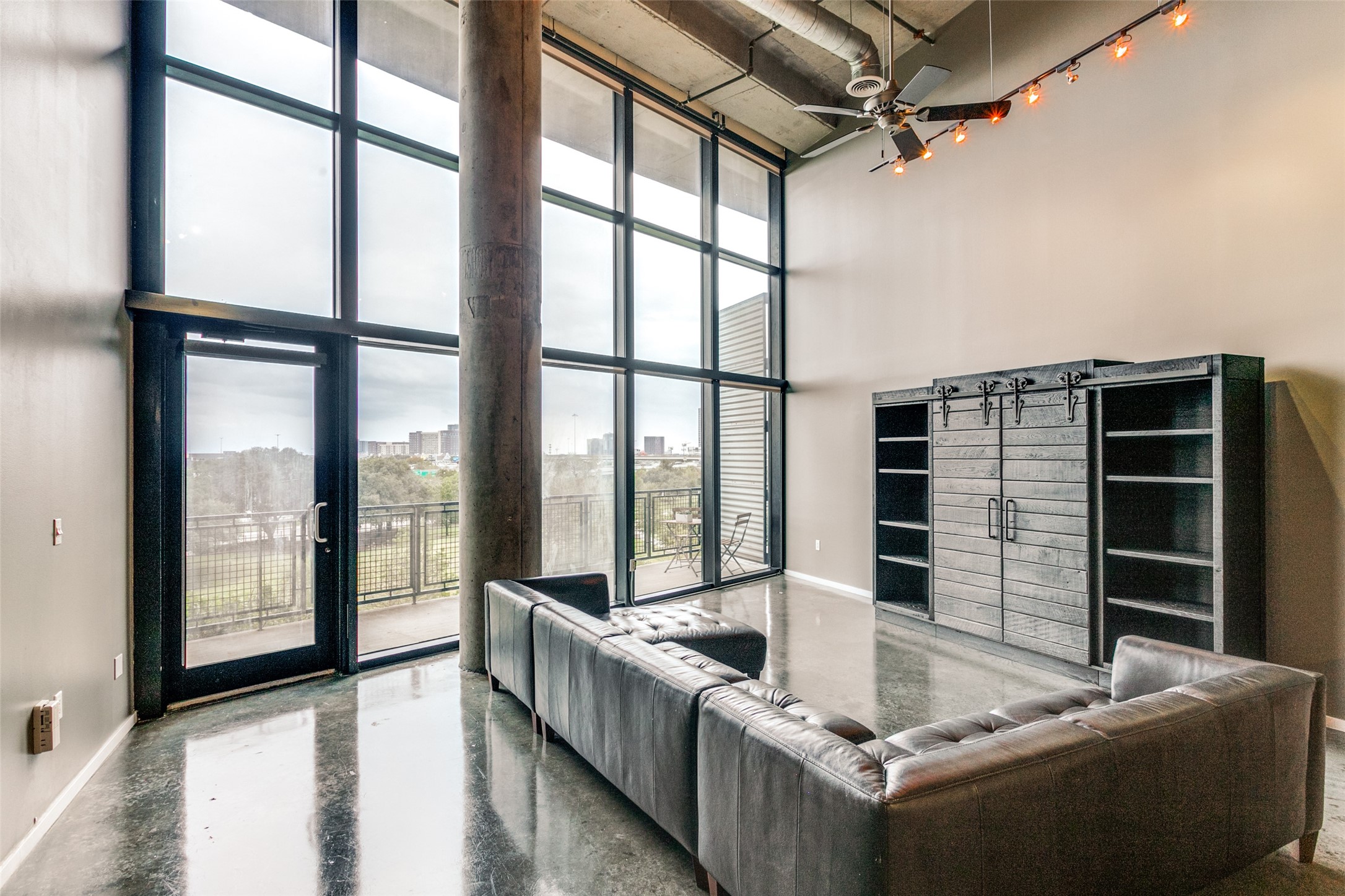 3110 Thomas Avenue Dallas TX 75204