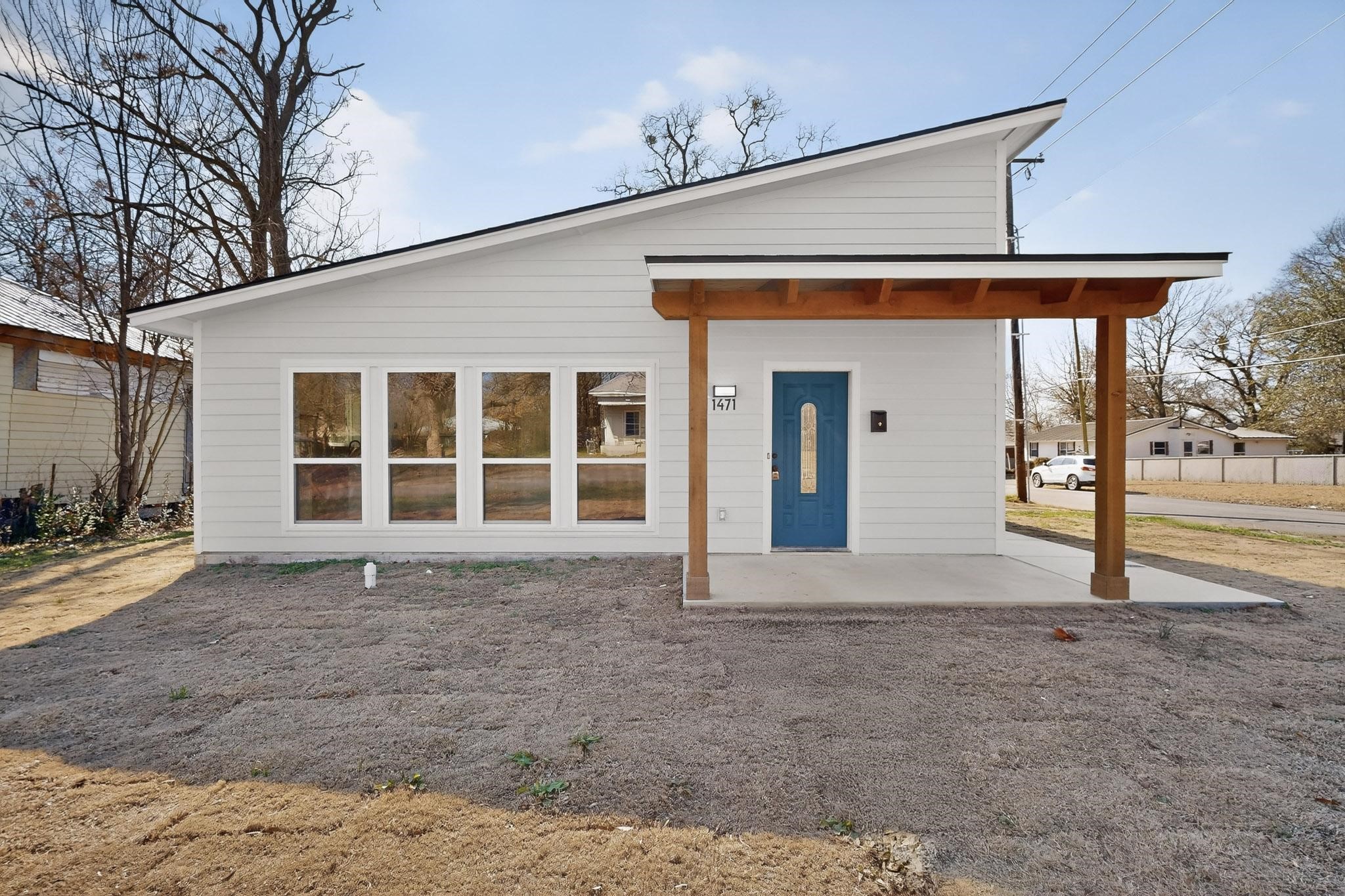 1471 W Kaufman Street Paris TX 75460