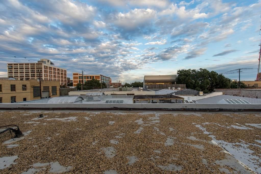 3100 Commerce Street Dallas TX 75226