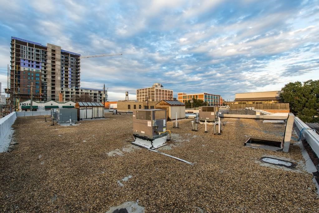 3100 Commerce Street Dallas TX 75226