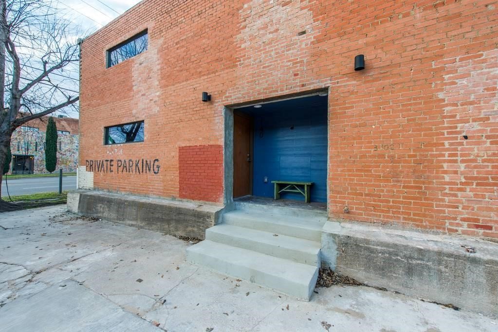 3100 Commerce Street Dallas TX 75226