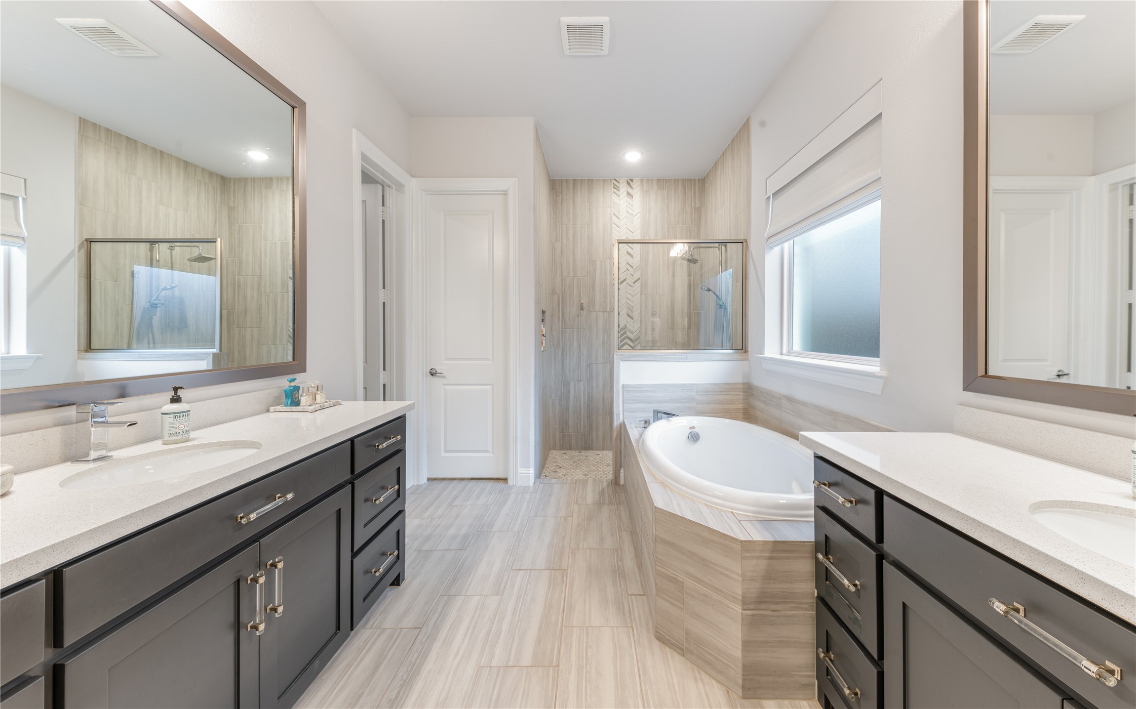 2805 Links The Colony TX 75056