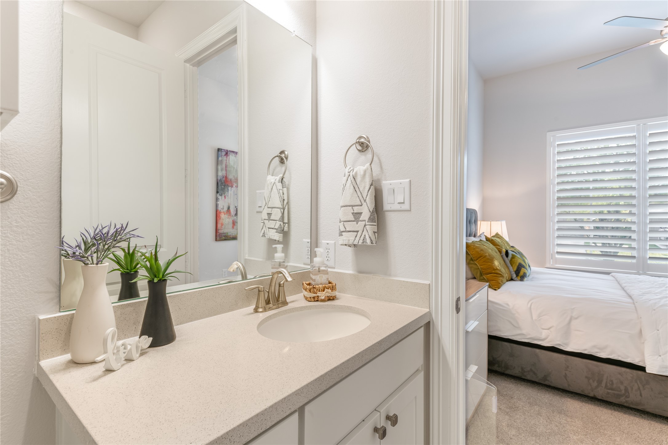 2805 Links The Colony TX 75056