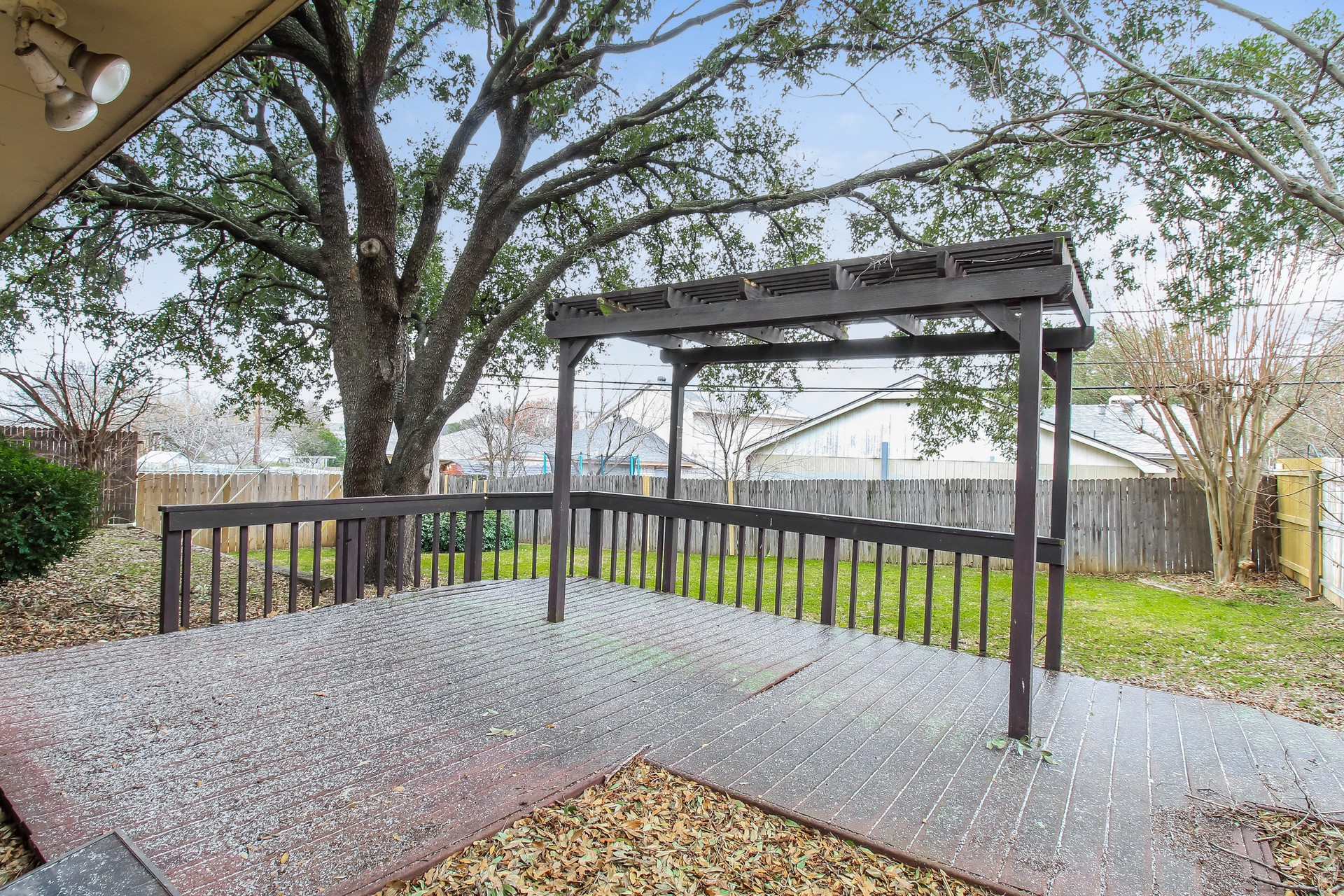 5010 Hawkins Cemetery Road Arlington TX 76017