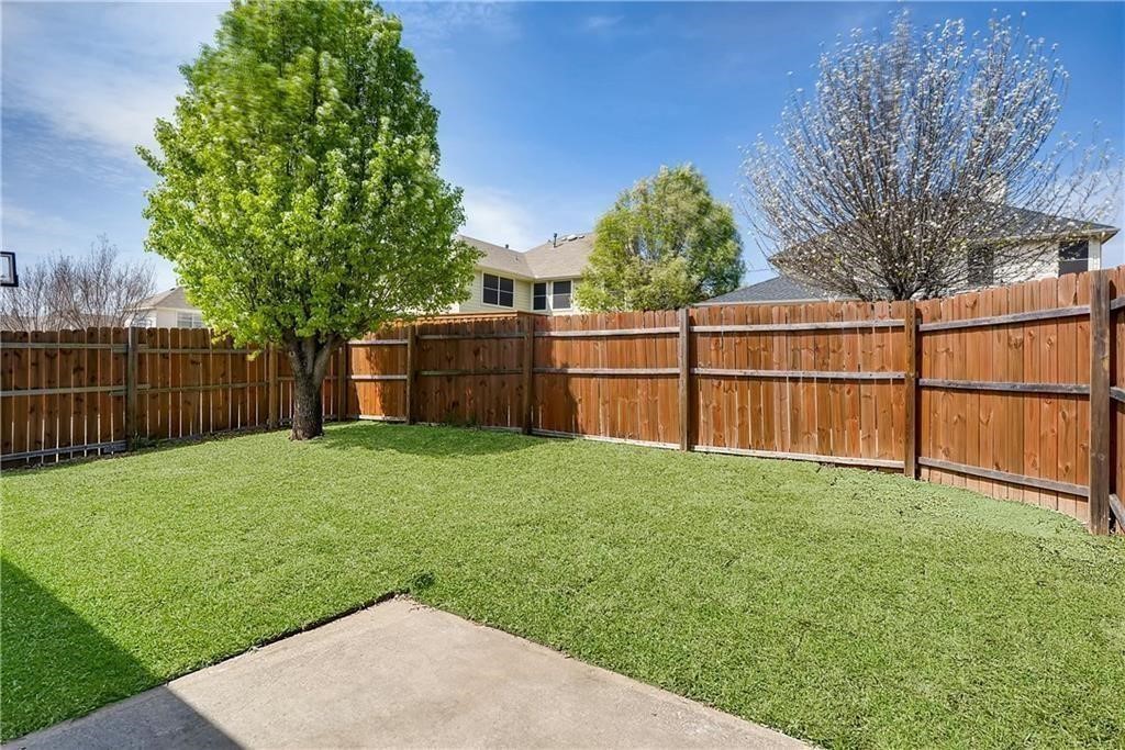 2425 Ravenhurst Drive Plano TX 75025