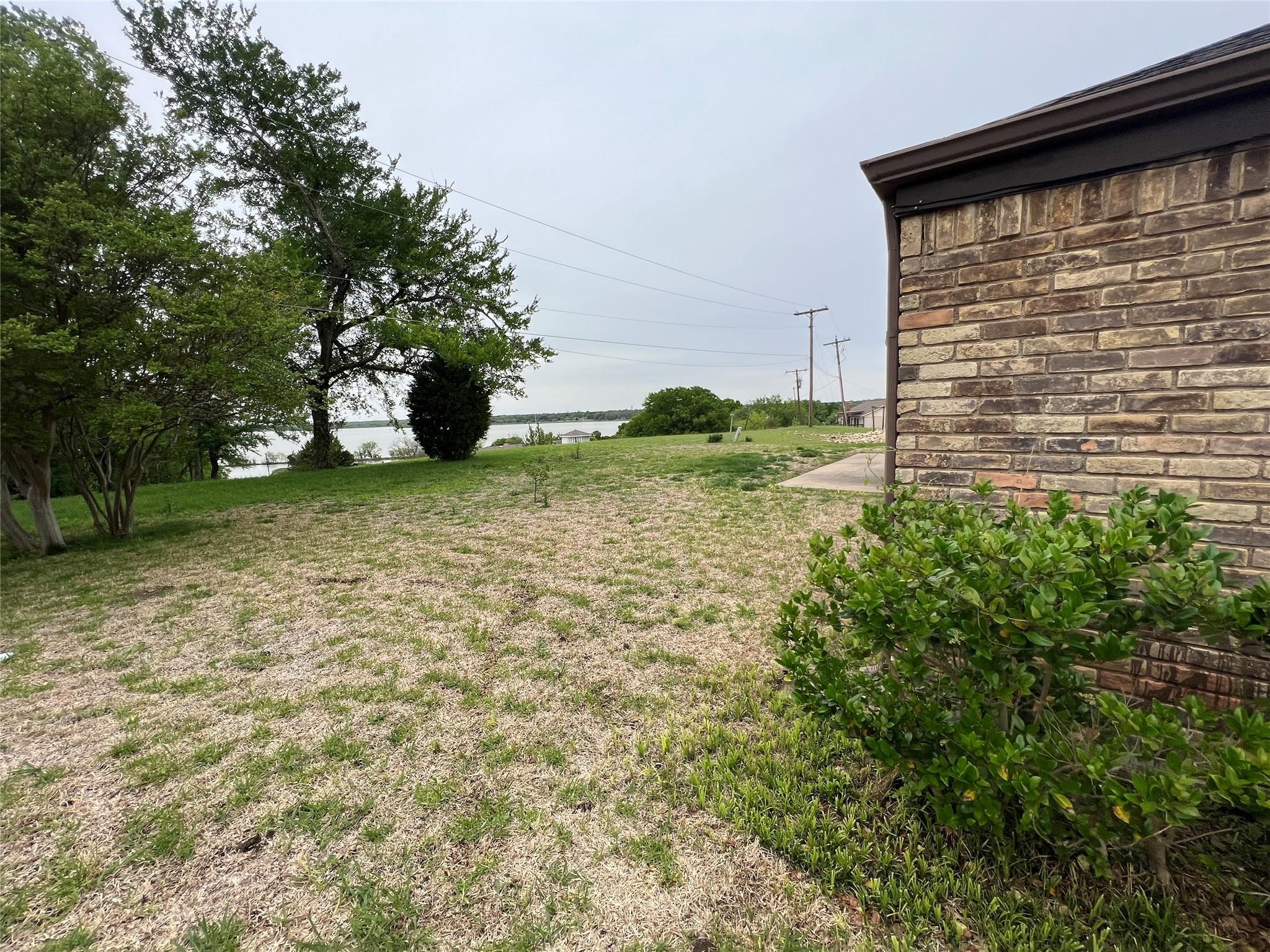 3921 Whiterock Trail Garland TX 75043