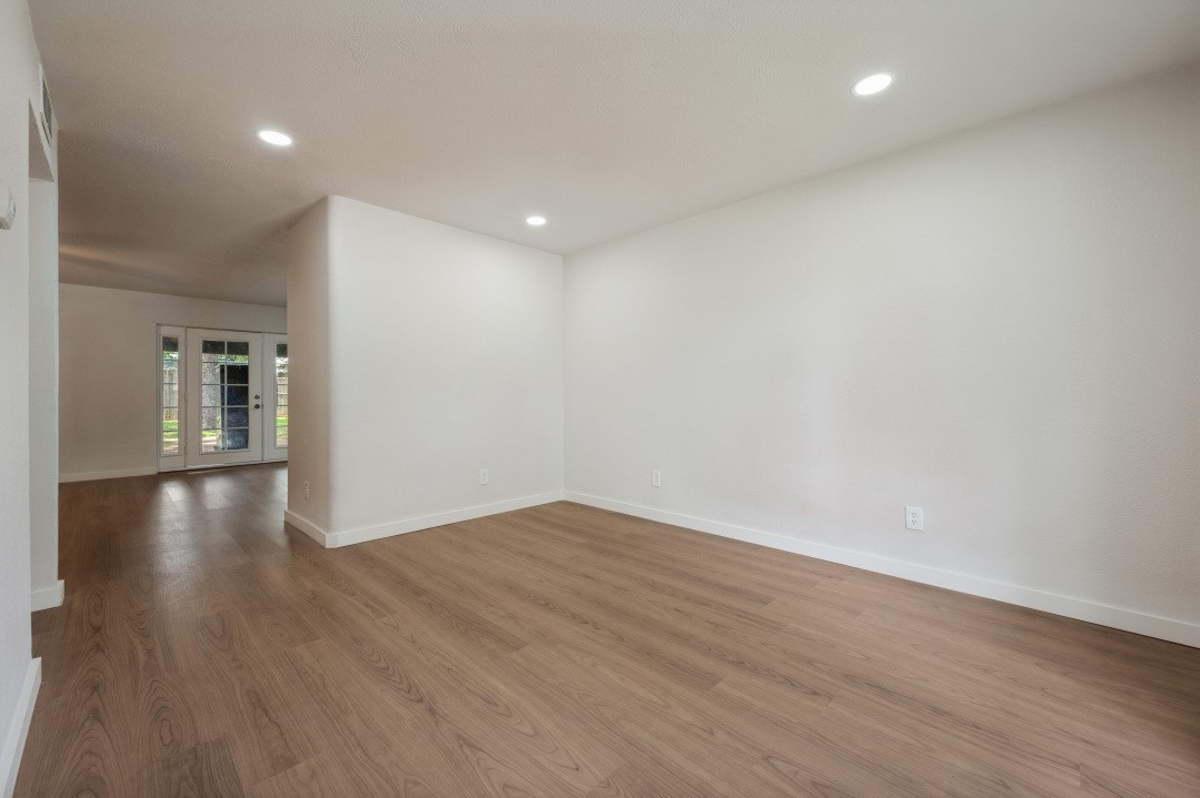 1025 Kingston Drive Lewisville TX 75067