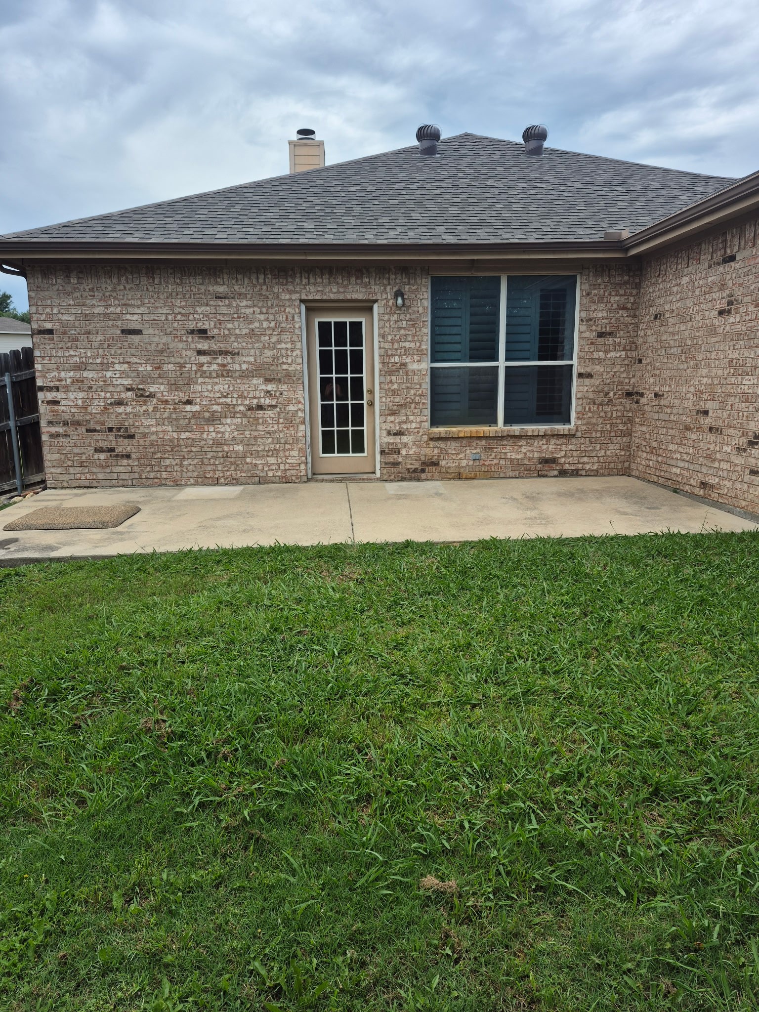 7205 Hogan Drive Benbrook TX 76126