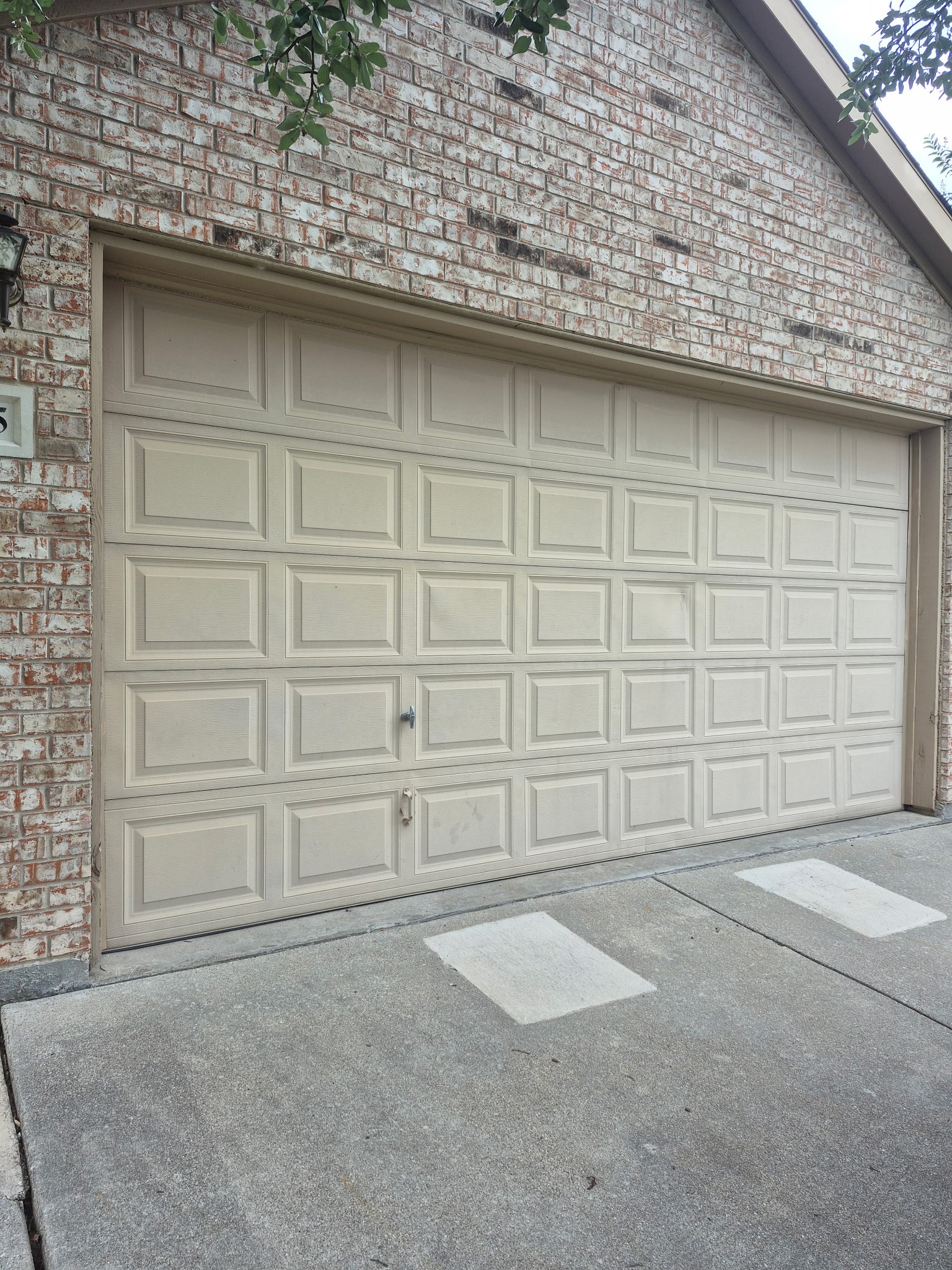 7205 Hogan Drive Benbrook TX 76126
