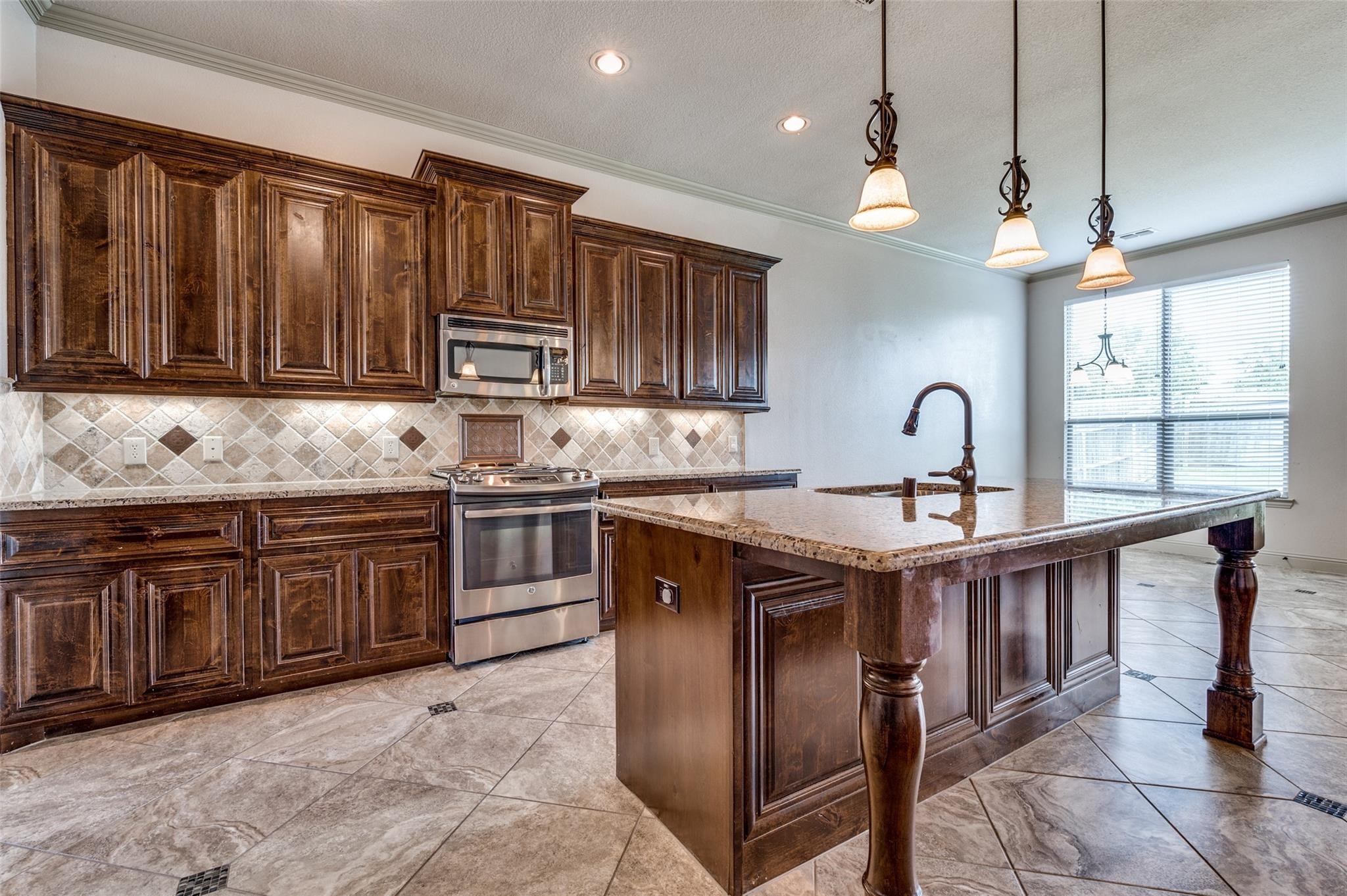 817 Lake Meadow Lane Little Elm TX 75068