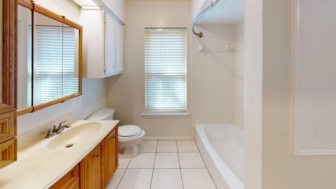 1414 Bogard Lane Lewisville TX 75077