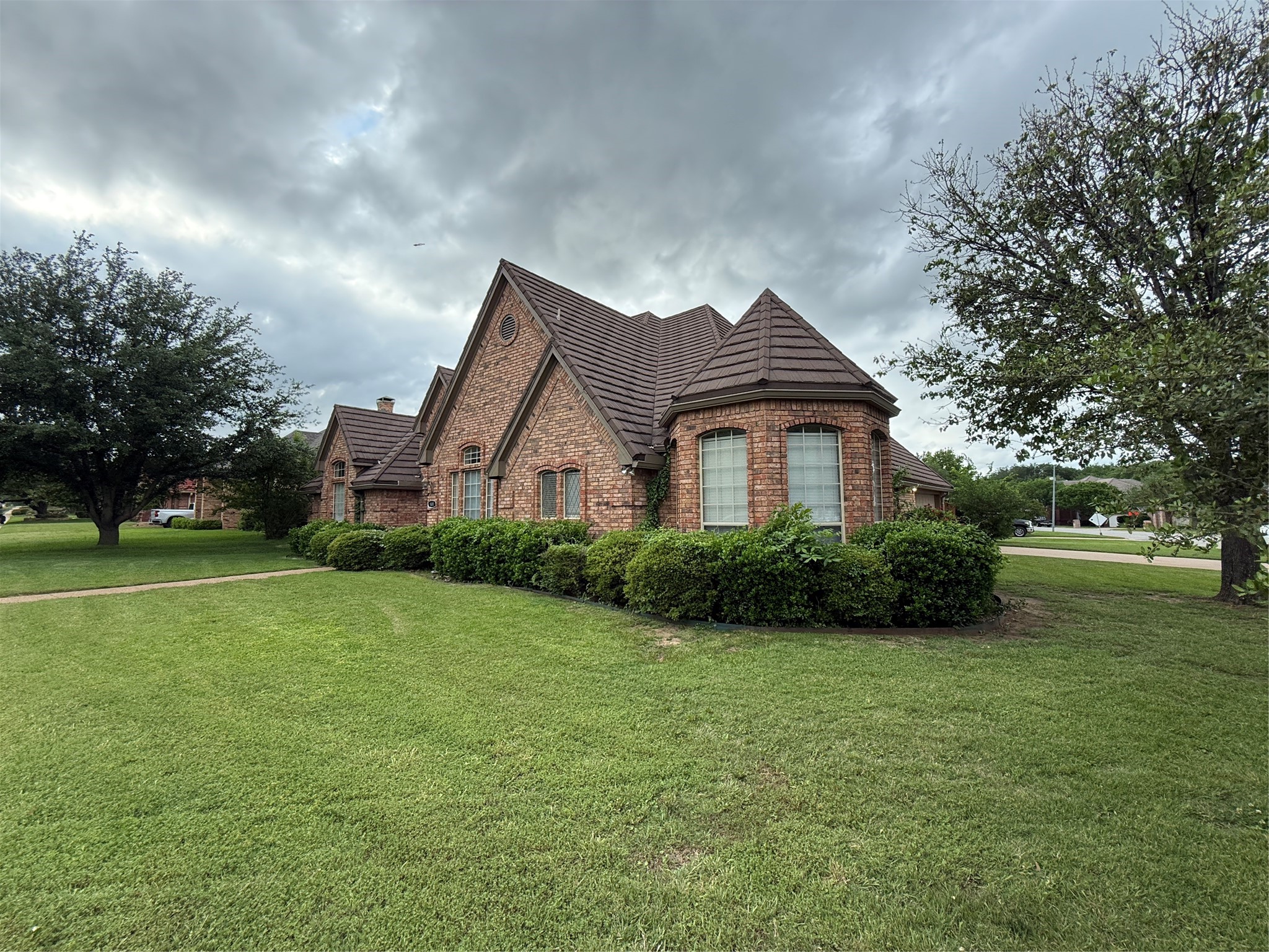 500 Evergreen Drive Hurst TX 76054