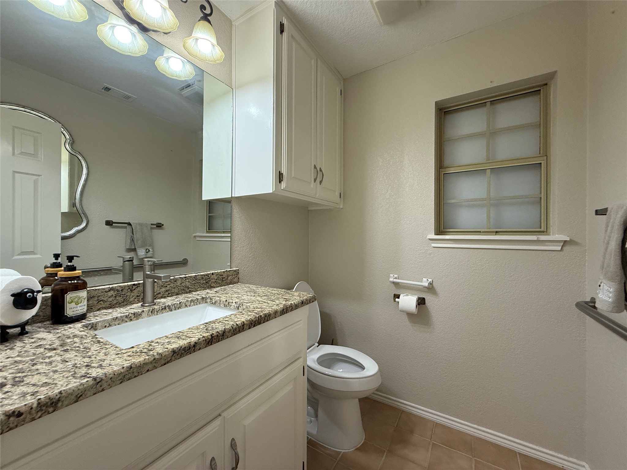 500 Evergreen Drive Hurst TX 76054