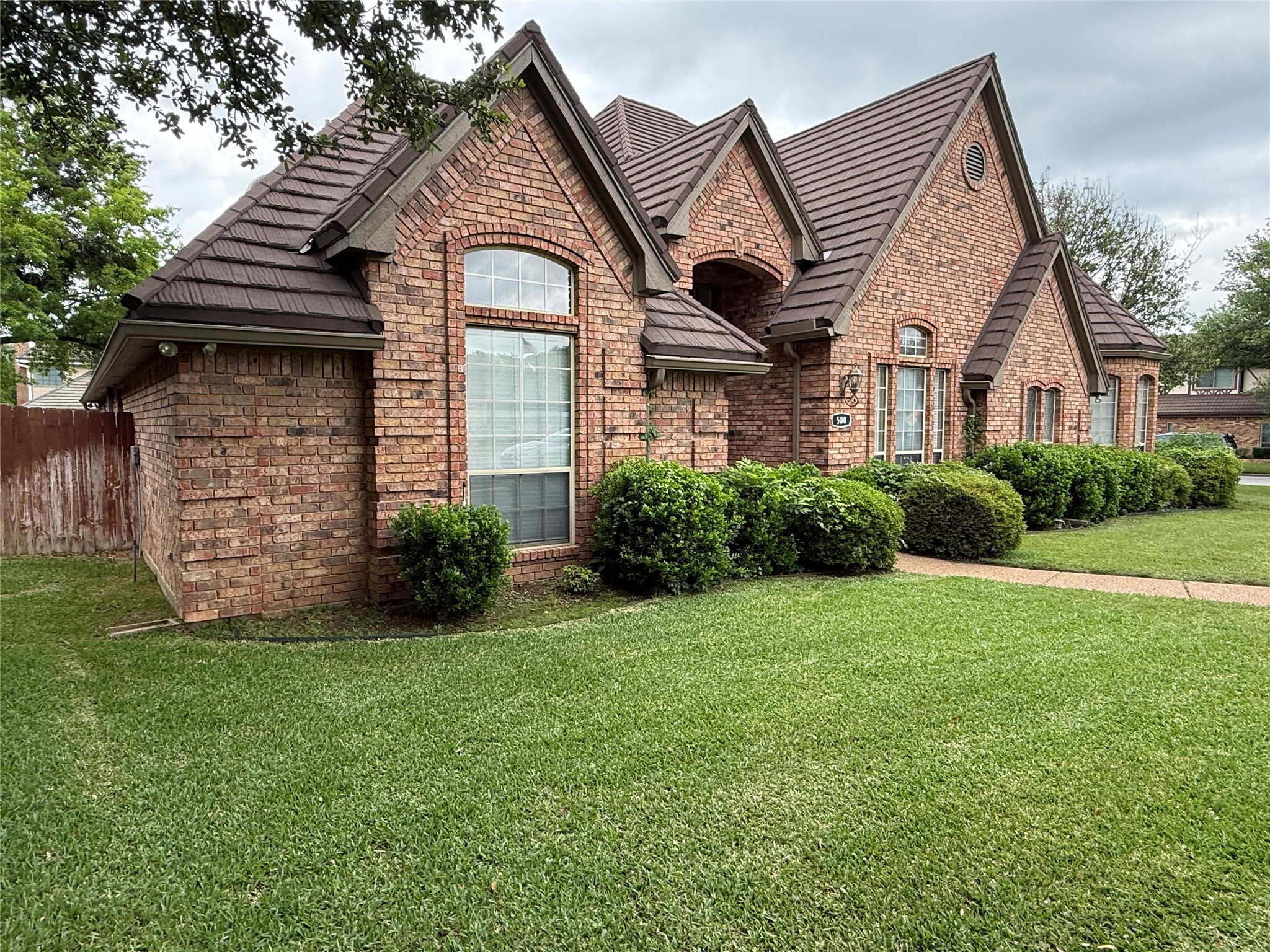 500 Evergreen Drive Hurst TX 76054