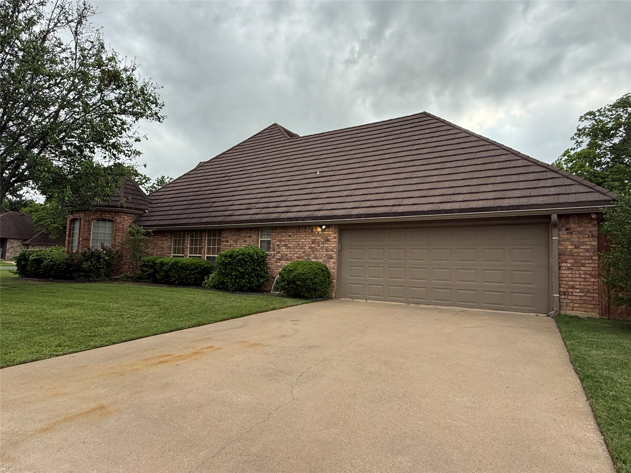 500 Evergreen Drive Hurst TX 76054