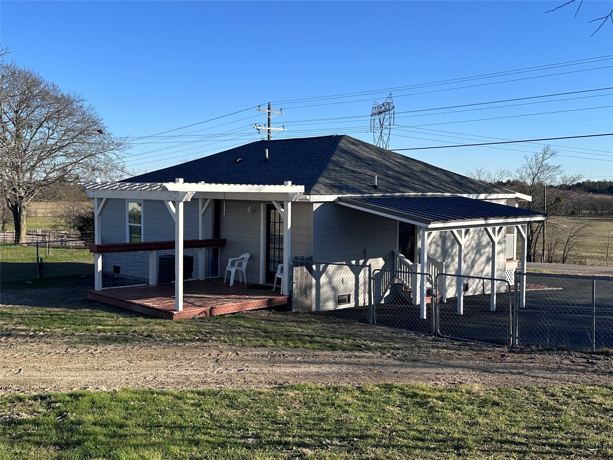 9045 Fm 121 Van Alstyne TX 75495