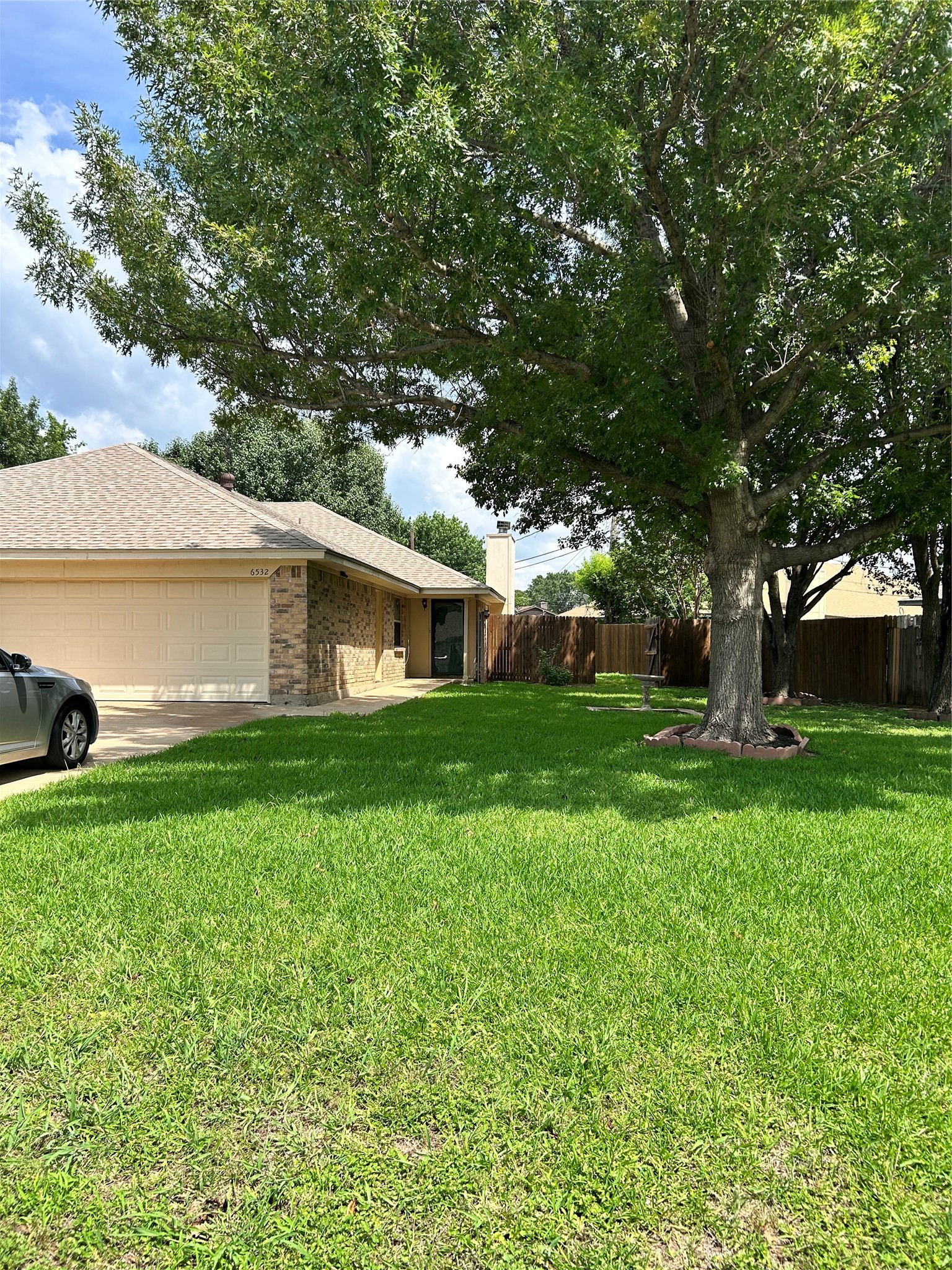 6532 Central Avenue North Richland Hills TX 76182