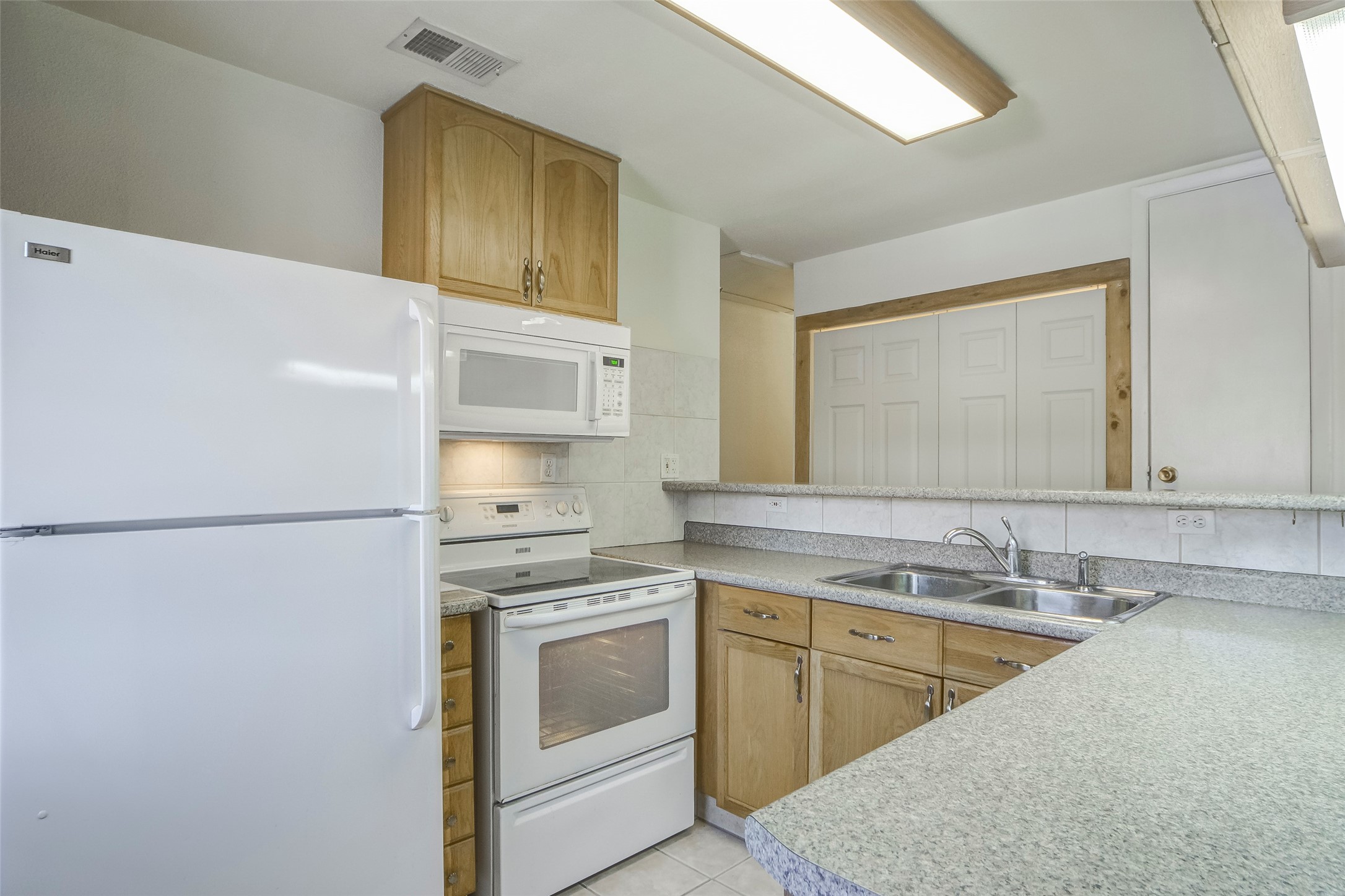 1204 King Drive Bedford TX 76022