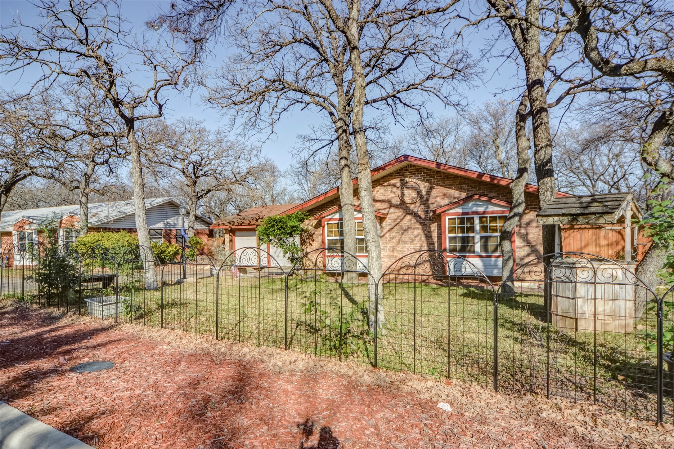 1204 King Drive Bedford TX 76022