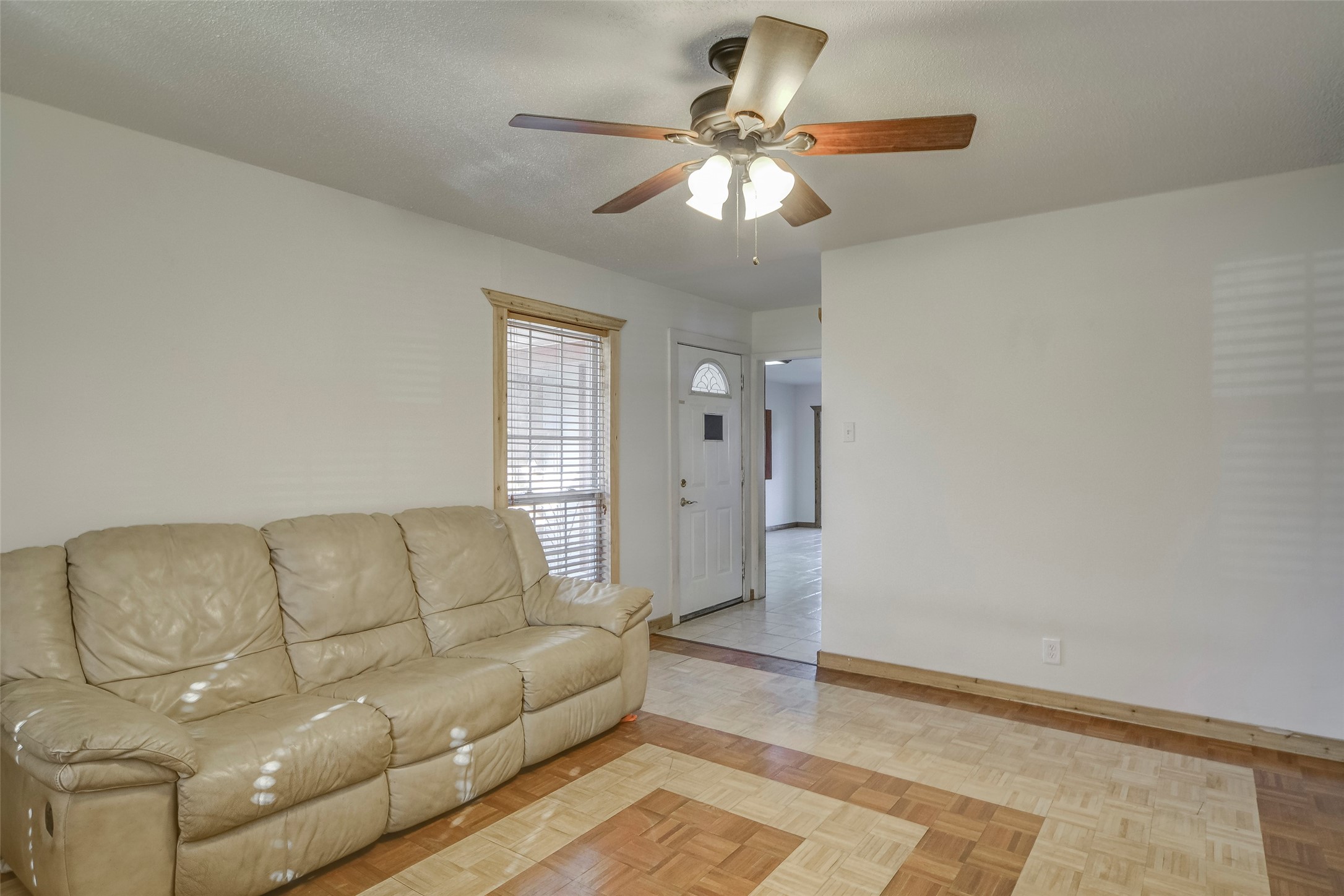 1204 King Drive Bedford TX 76022