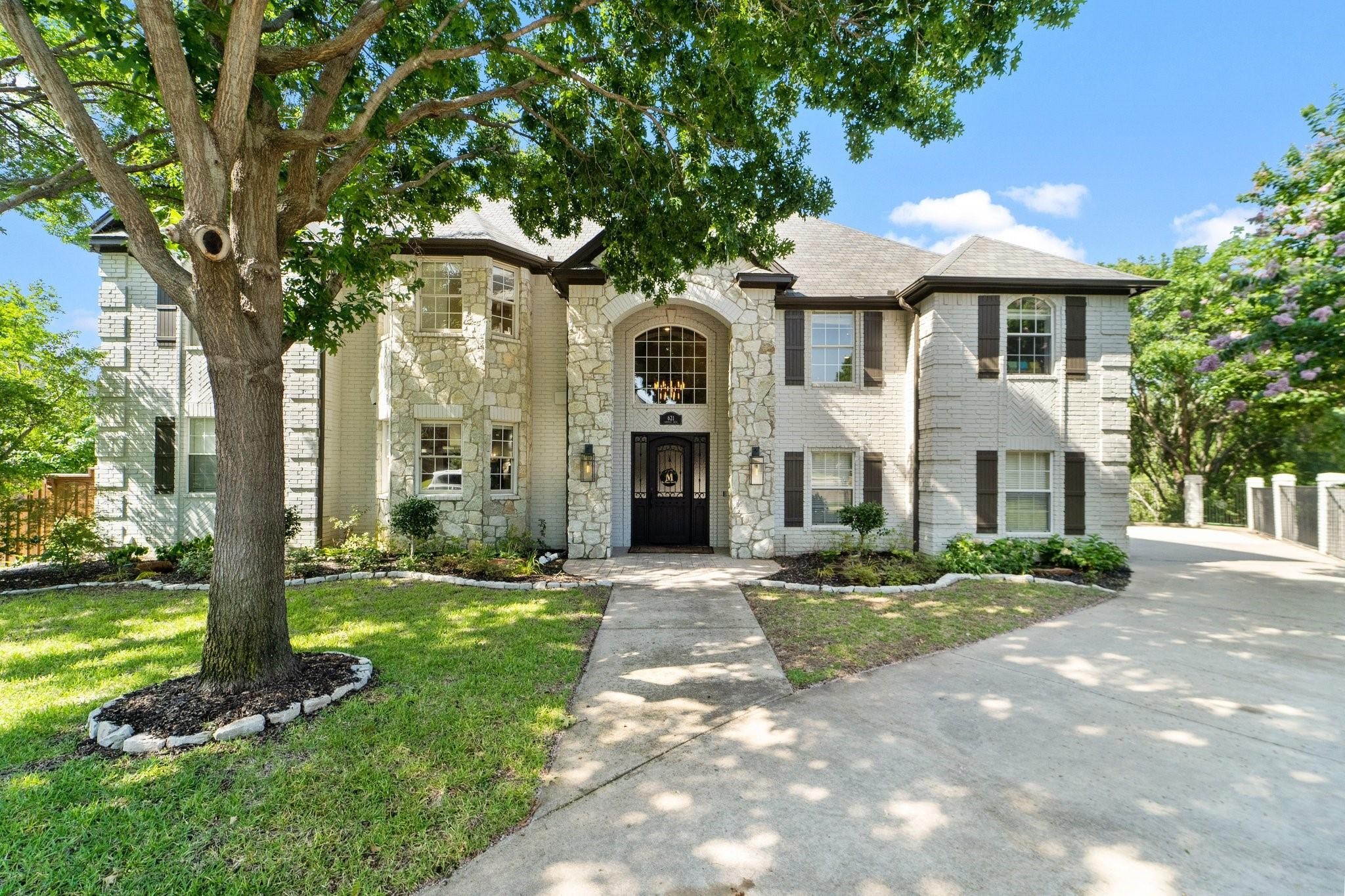 621 Somerset Drive Flower Mound TX 75028