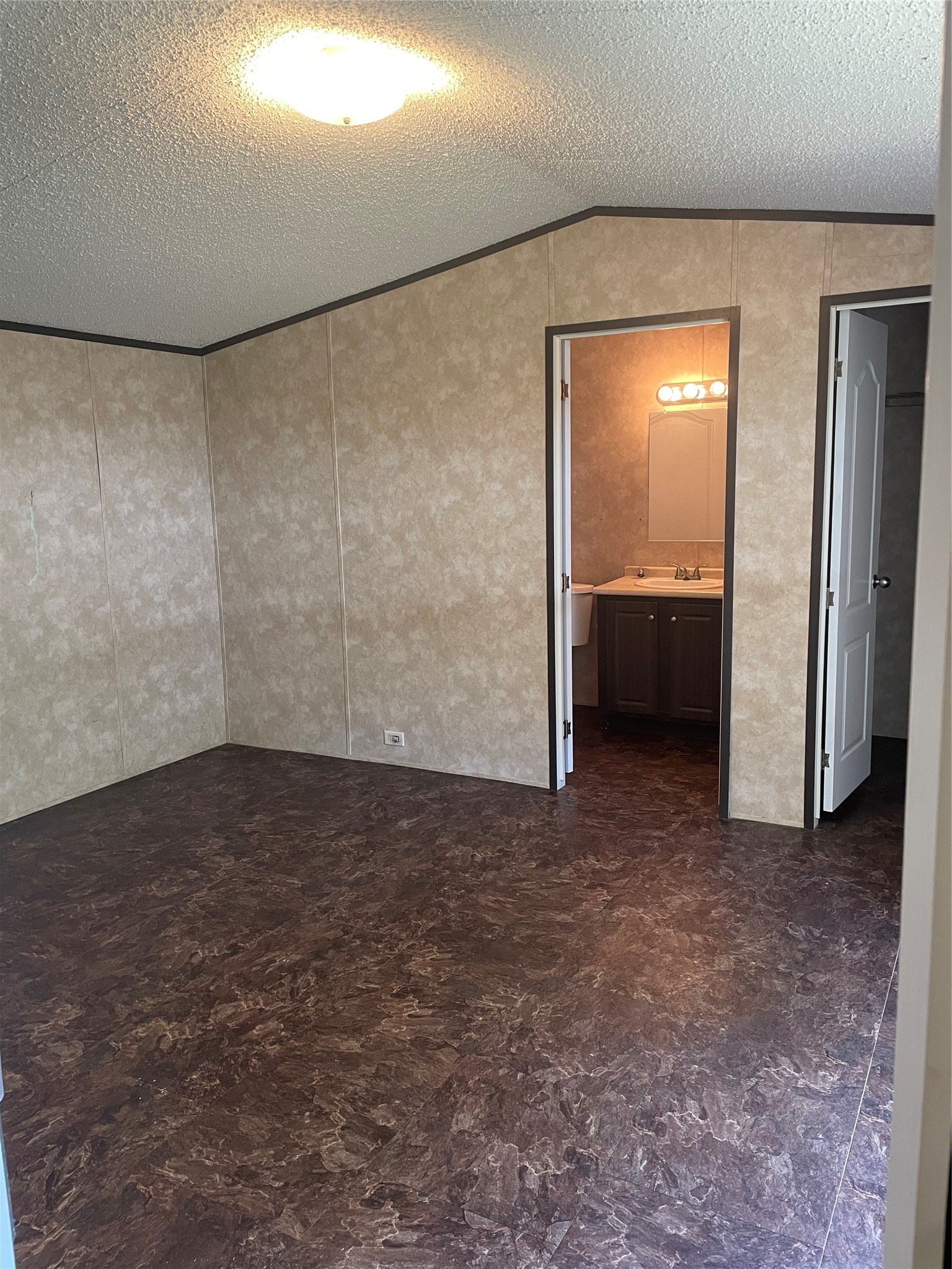 6000 Spring Creek Malakoff TX 75148