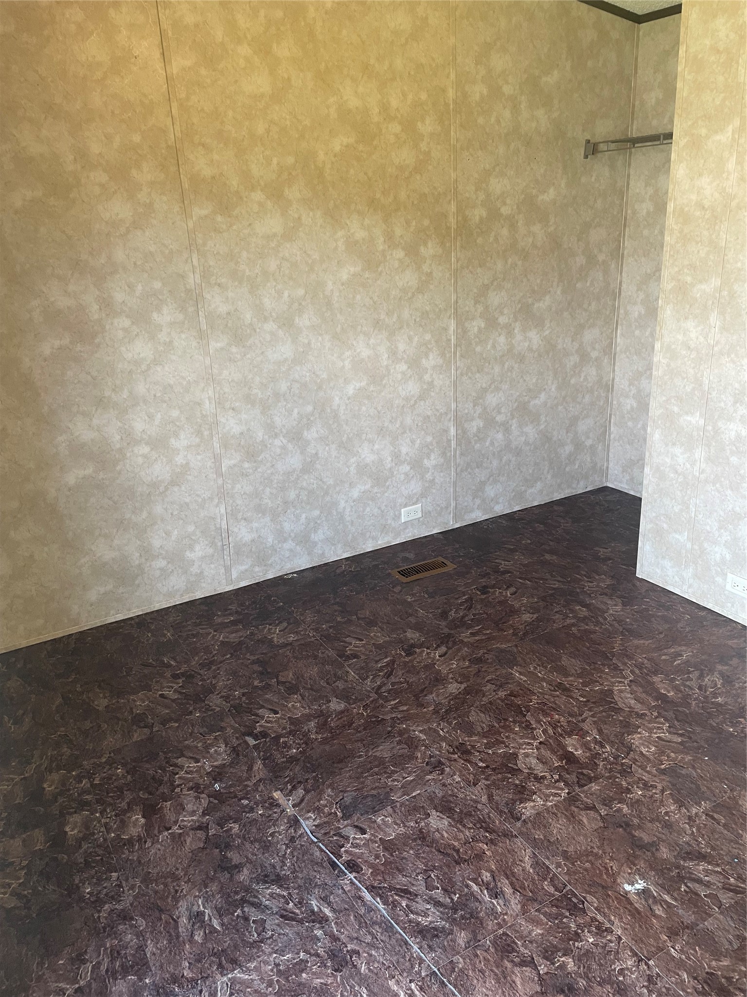6000 Spring Creek Malakoff TX 75148