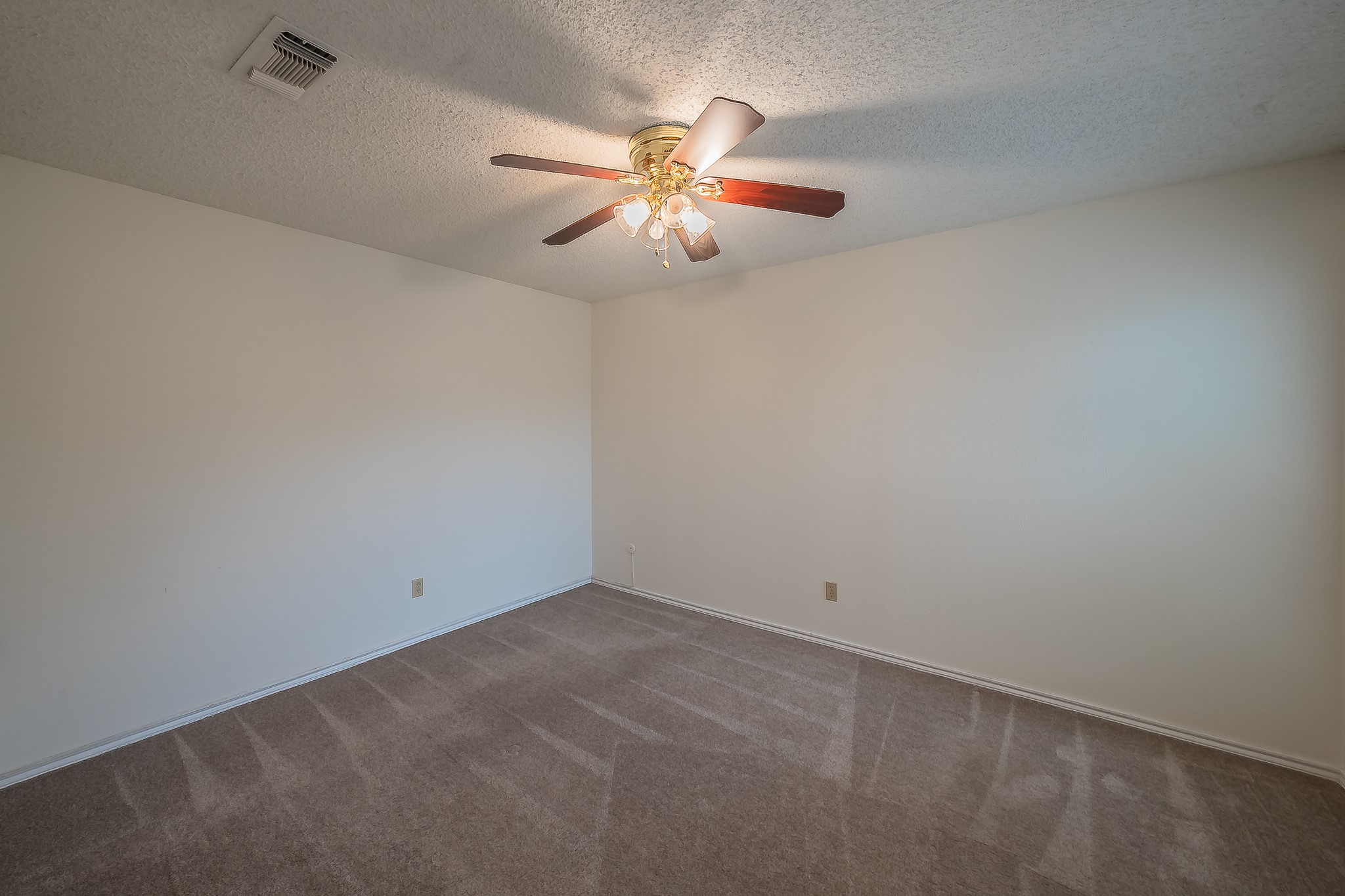 3704 Hulen Park Drive Fort Worth TX 76109