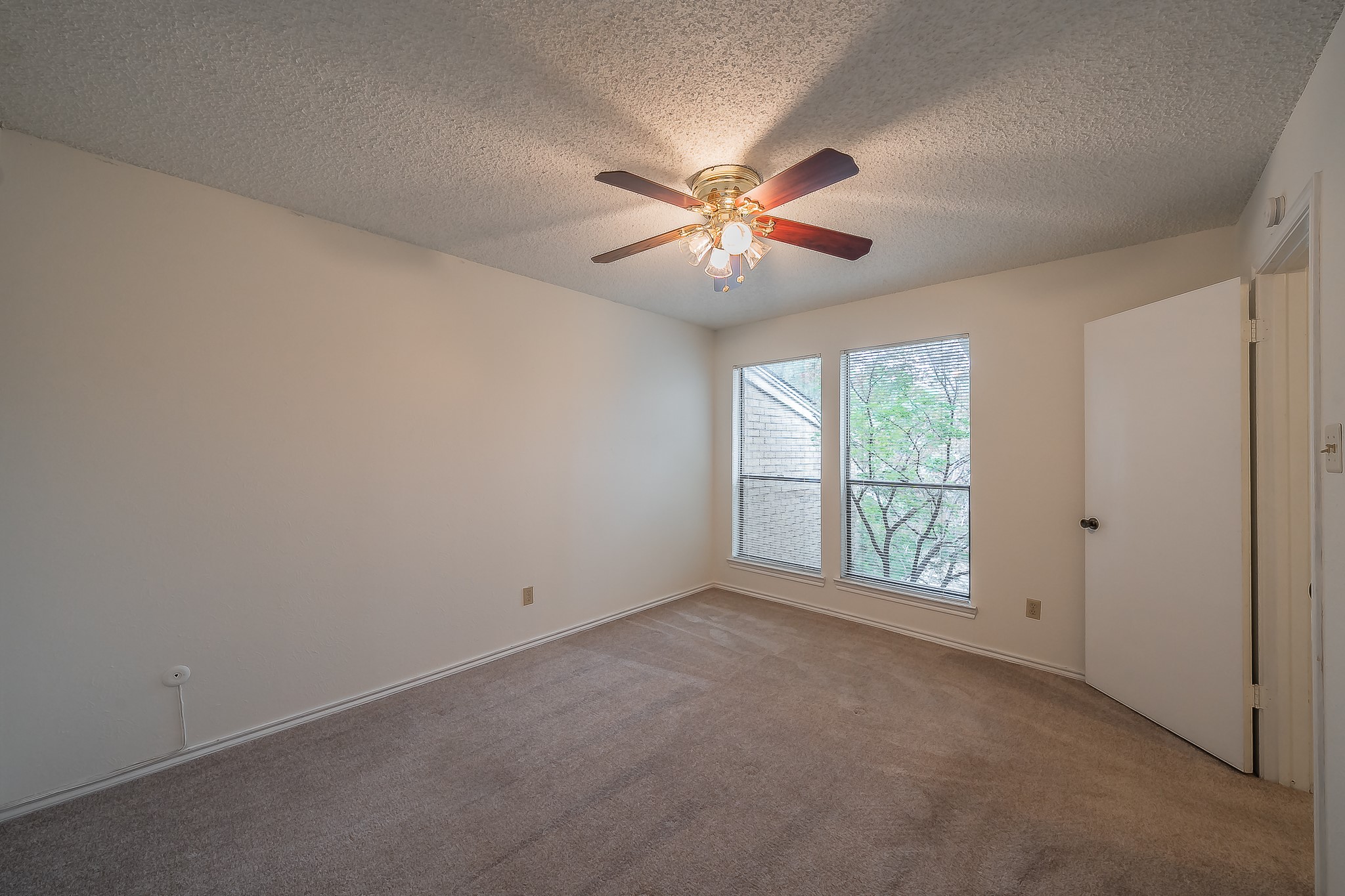 3704 Hulen Park Drive Fort Worth TX 76109