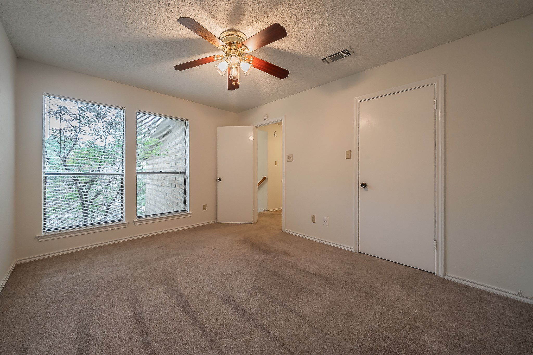3704 Hulen Park Drive Fort Worth TX 76109