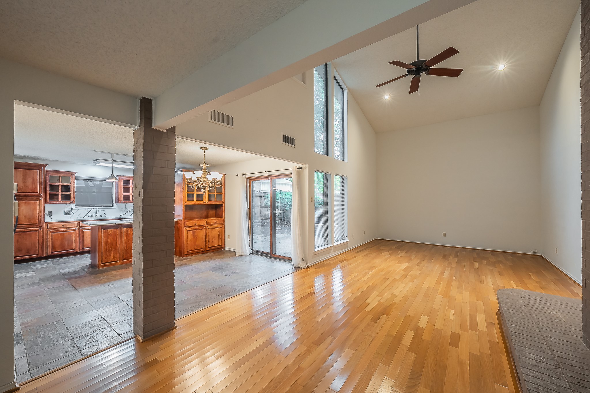 3704 Hulen Park Drive Fort Worth TX 76109