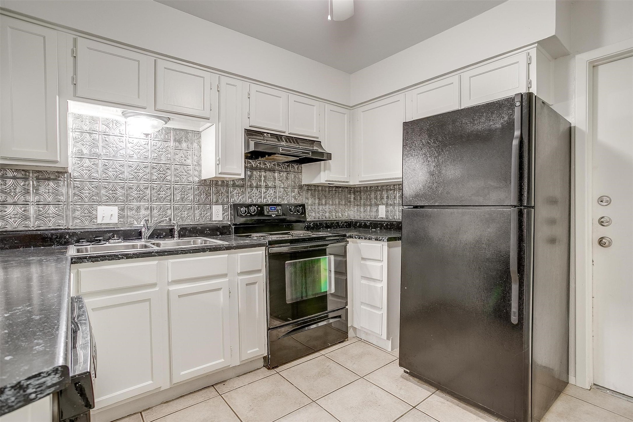 4817 Fletcher Avenue Fort Worth TX 76107