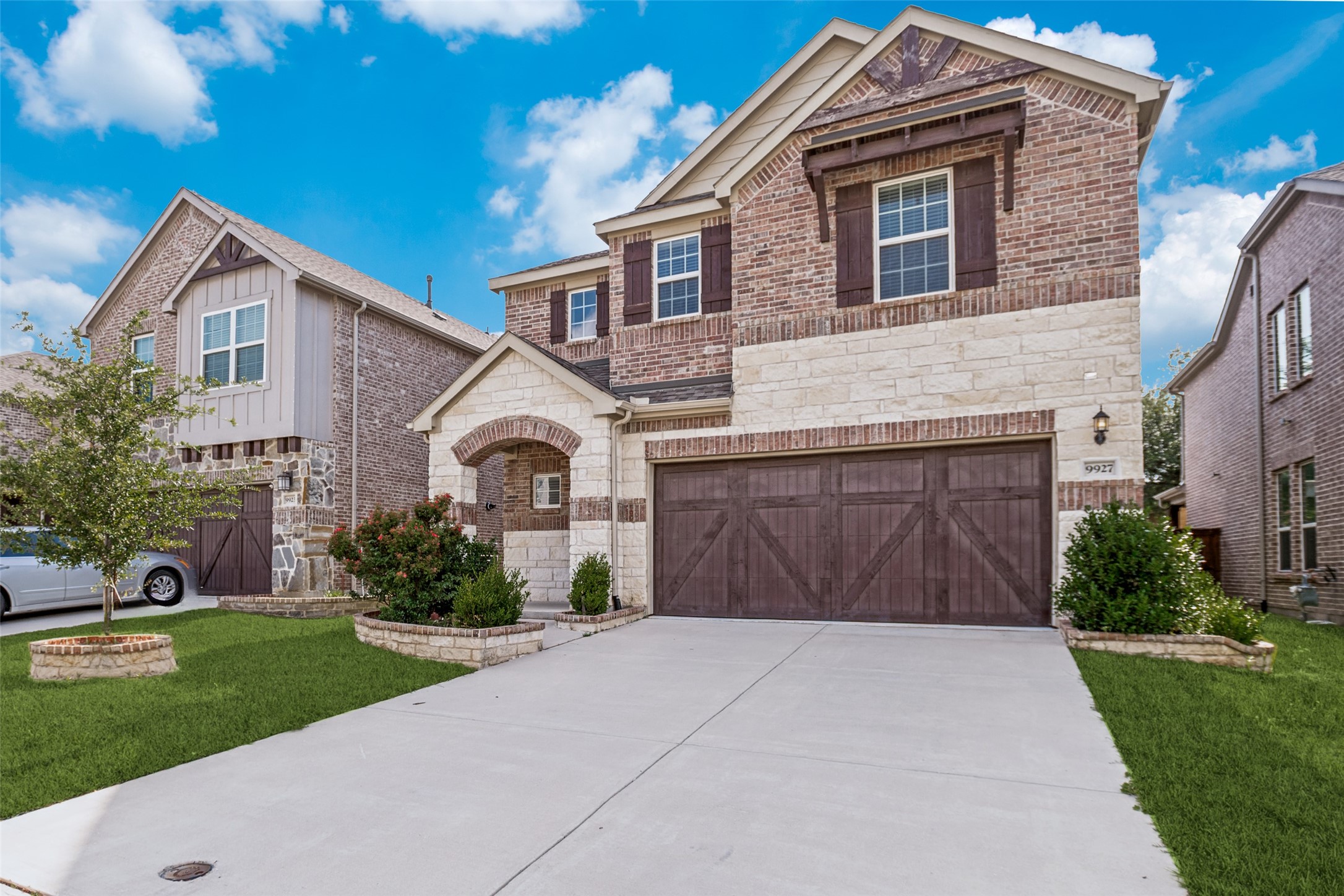 9927 Bates Street Irving TX 75063