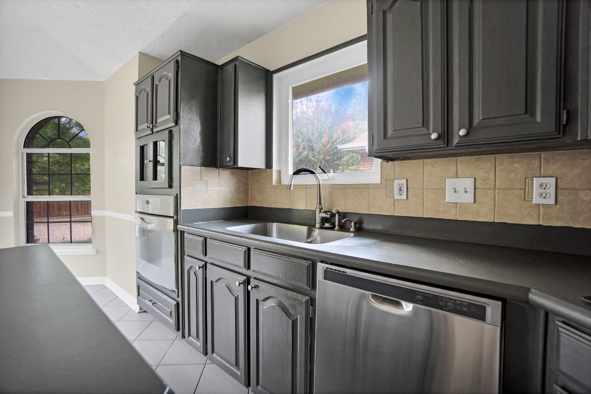 827 Cornell Lane Allen TX 75002