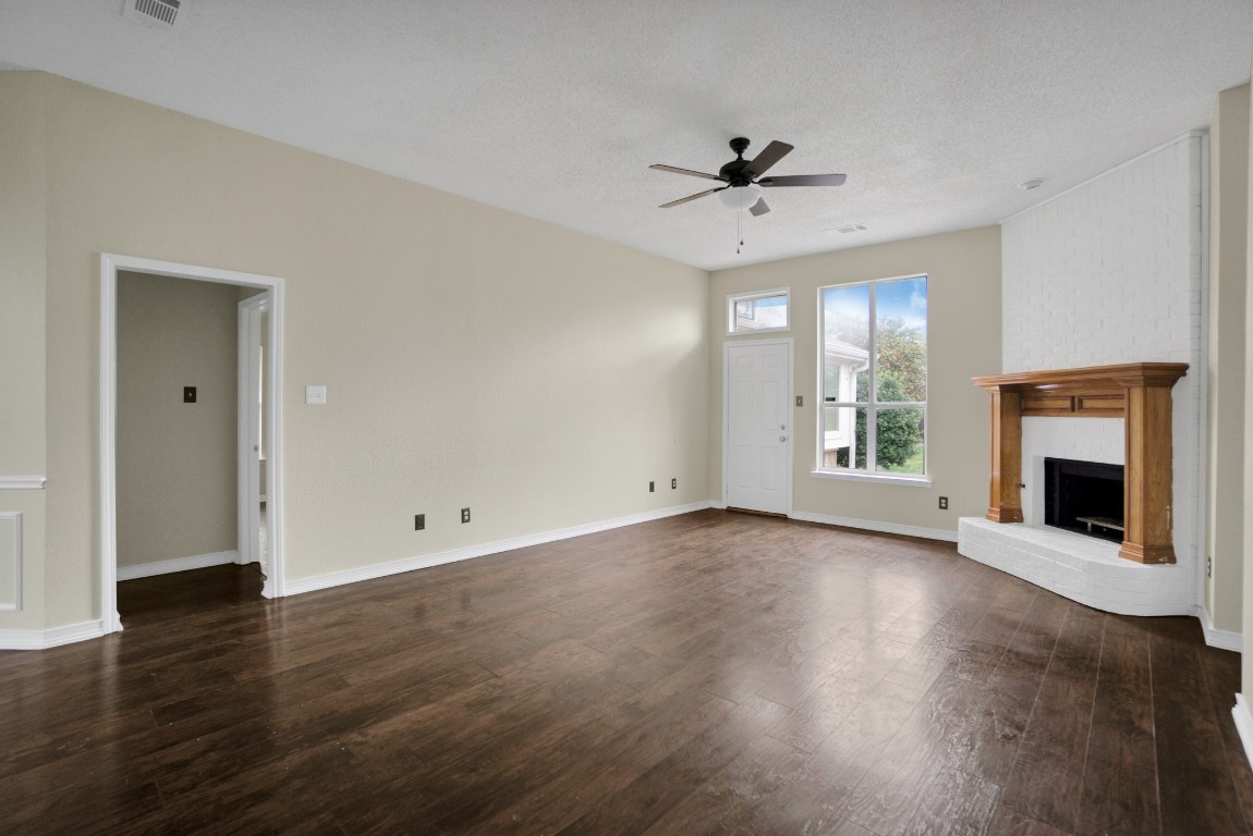 827 Cornell Lane Allen TX 75002