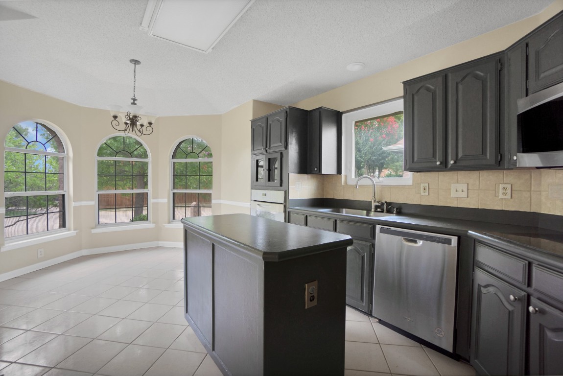 827 Cornell Lane Allen TX 75002