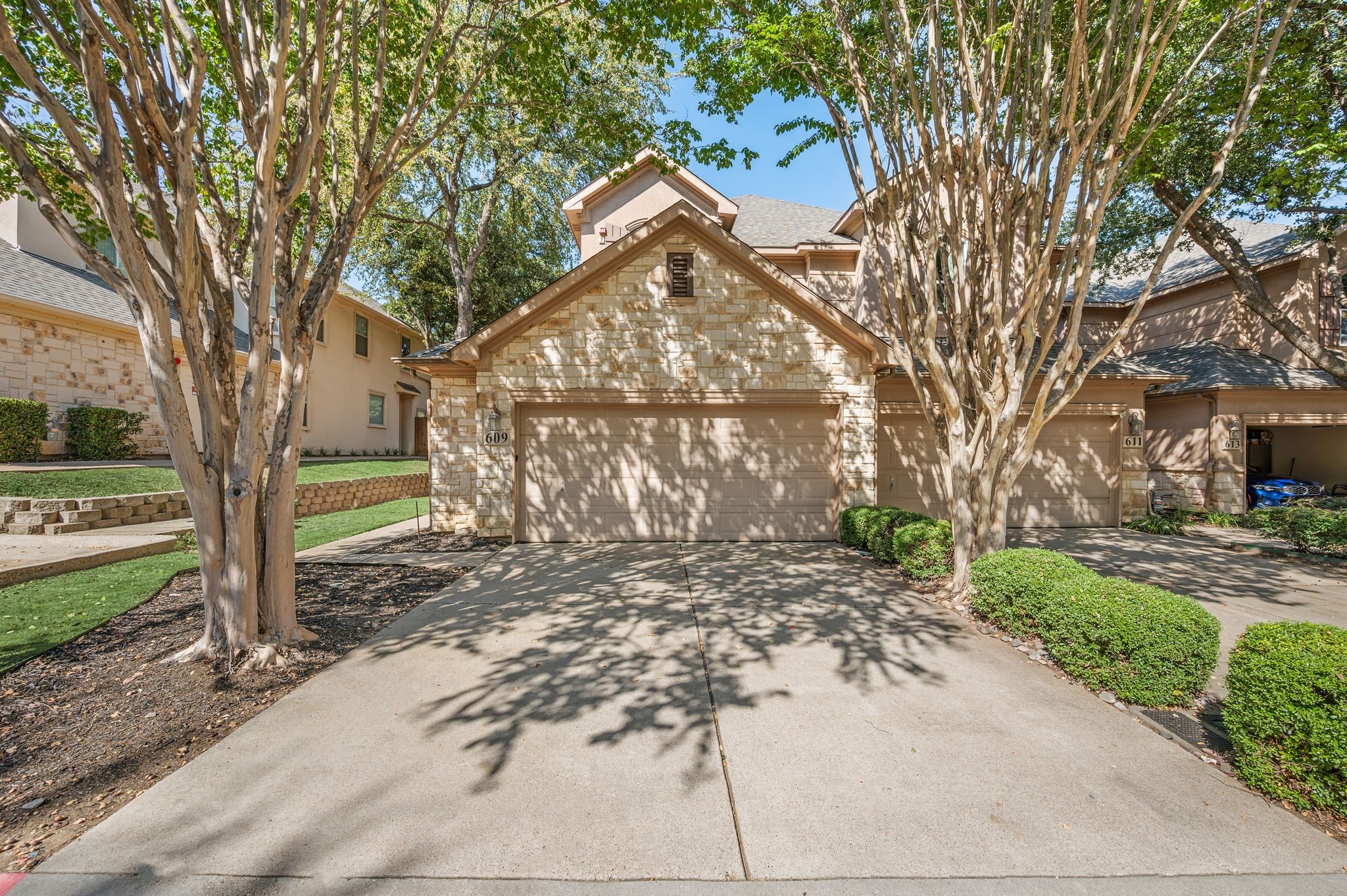 609 Rosemead Drive Euless TX 76039